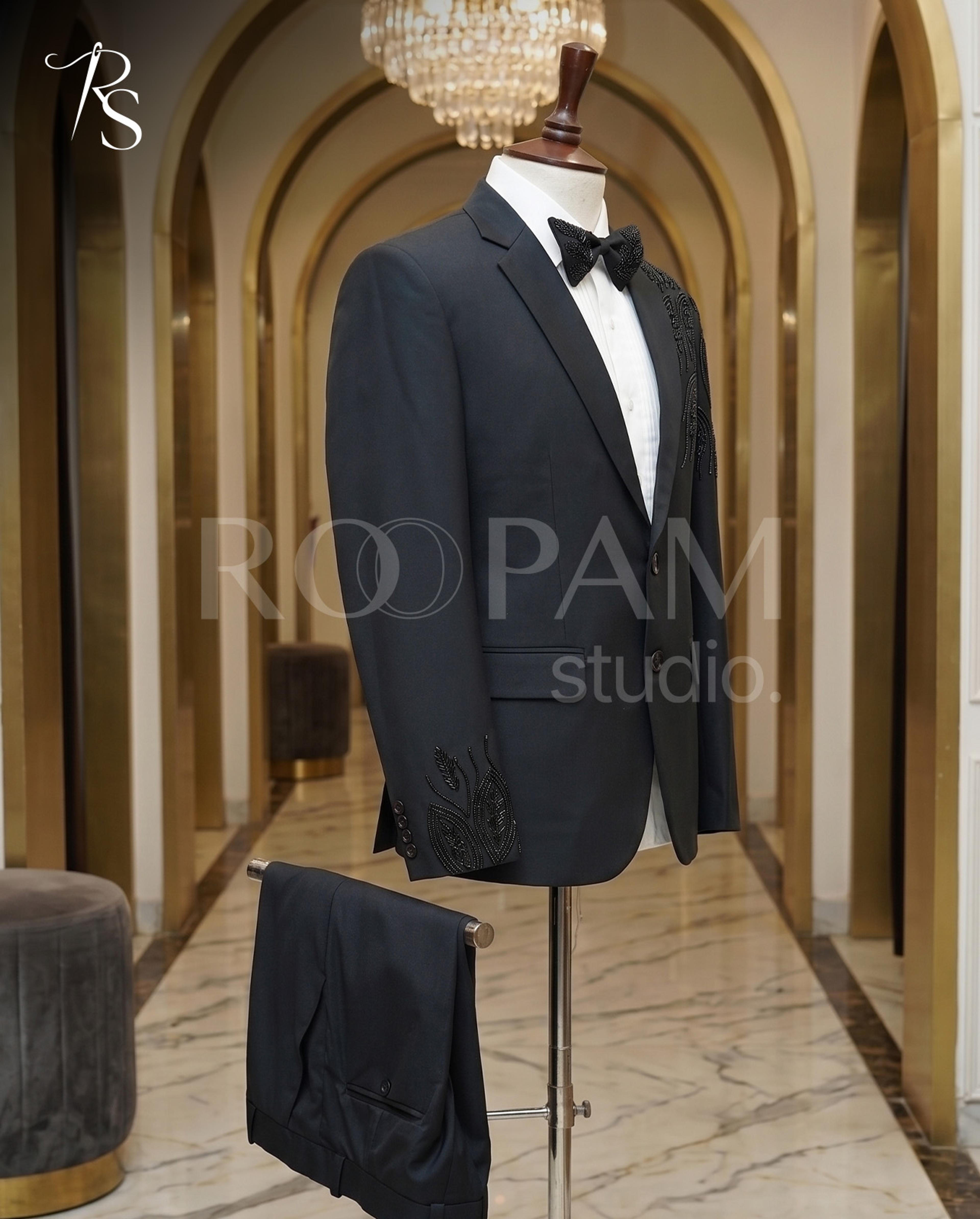 Luxury Black Asymmetrical "Feather Motif" Beaded Suit (2-Piece) - Thumbnail 4