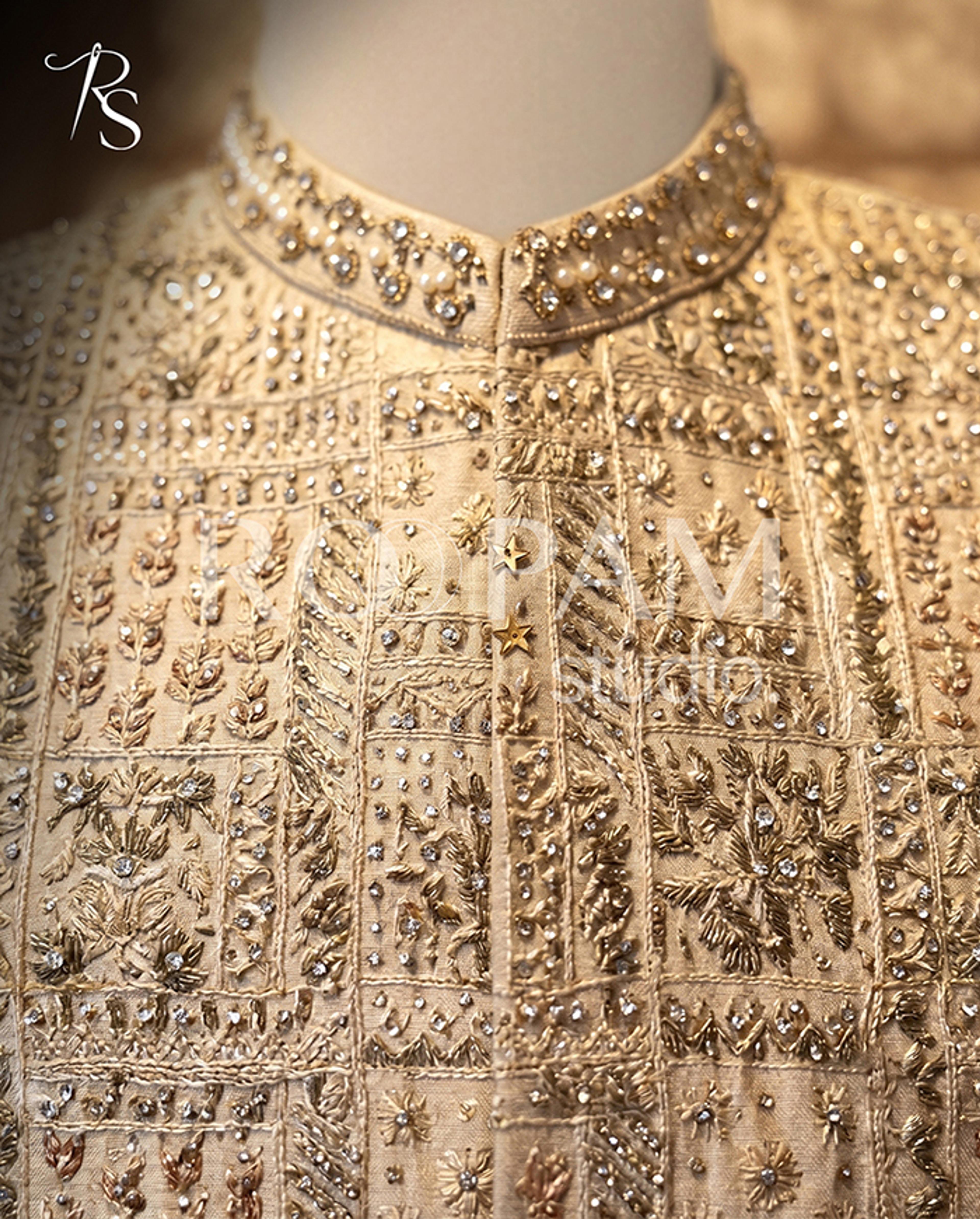 Royal Ivory Grid Embroidered Masoori Sherwani - Thumbnail 3