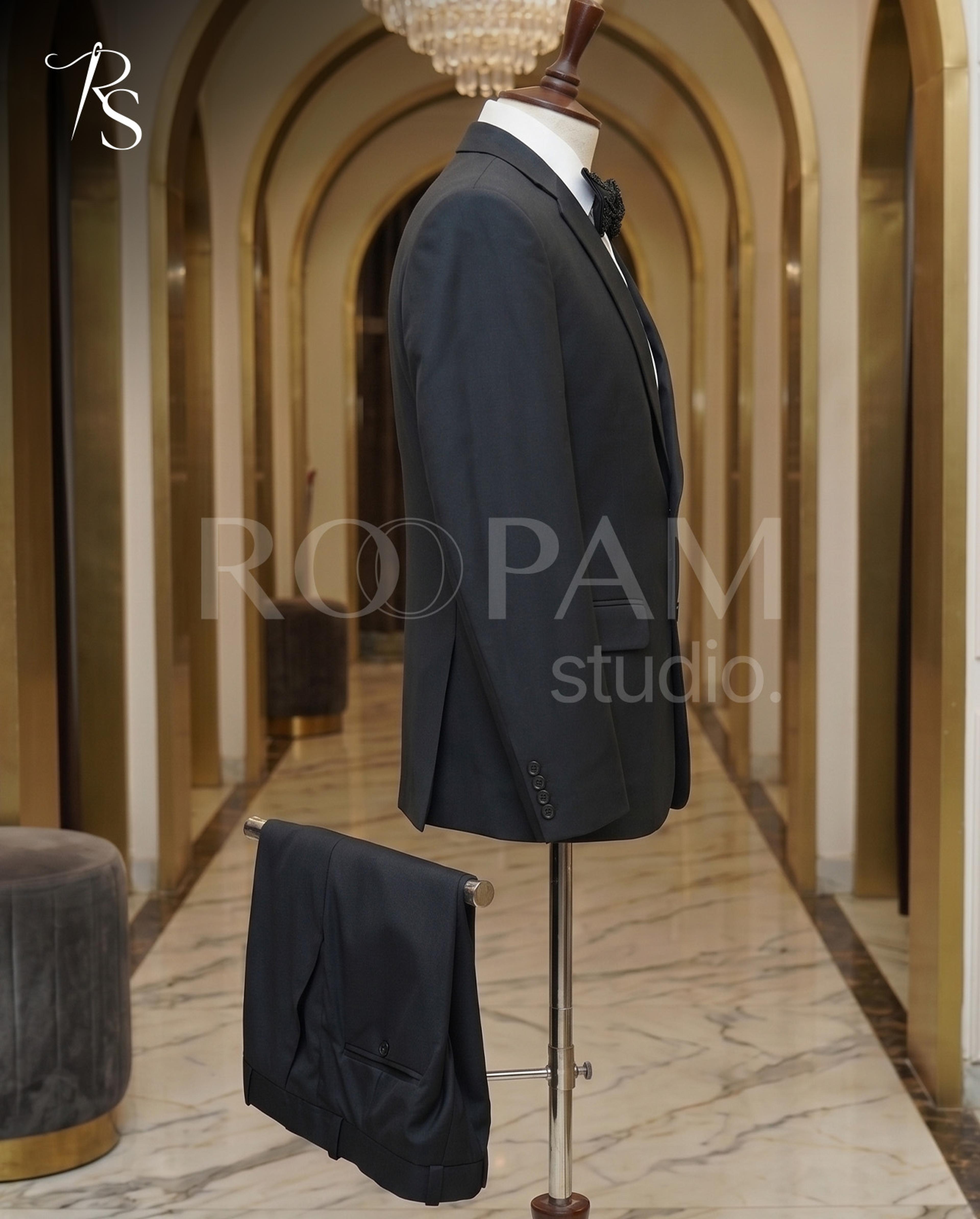 Luxury Black Asymmetrical "Feather Motif" Beaded Suit (2-Piece) - Thumbnail 2