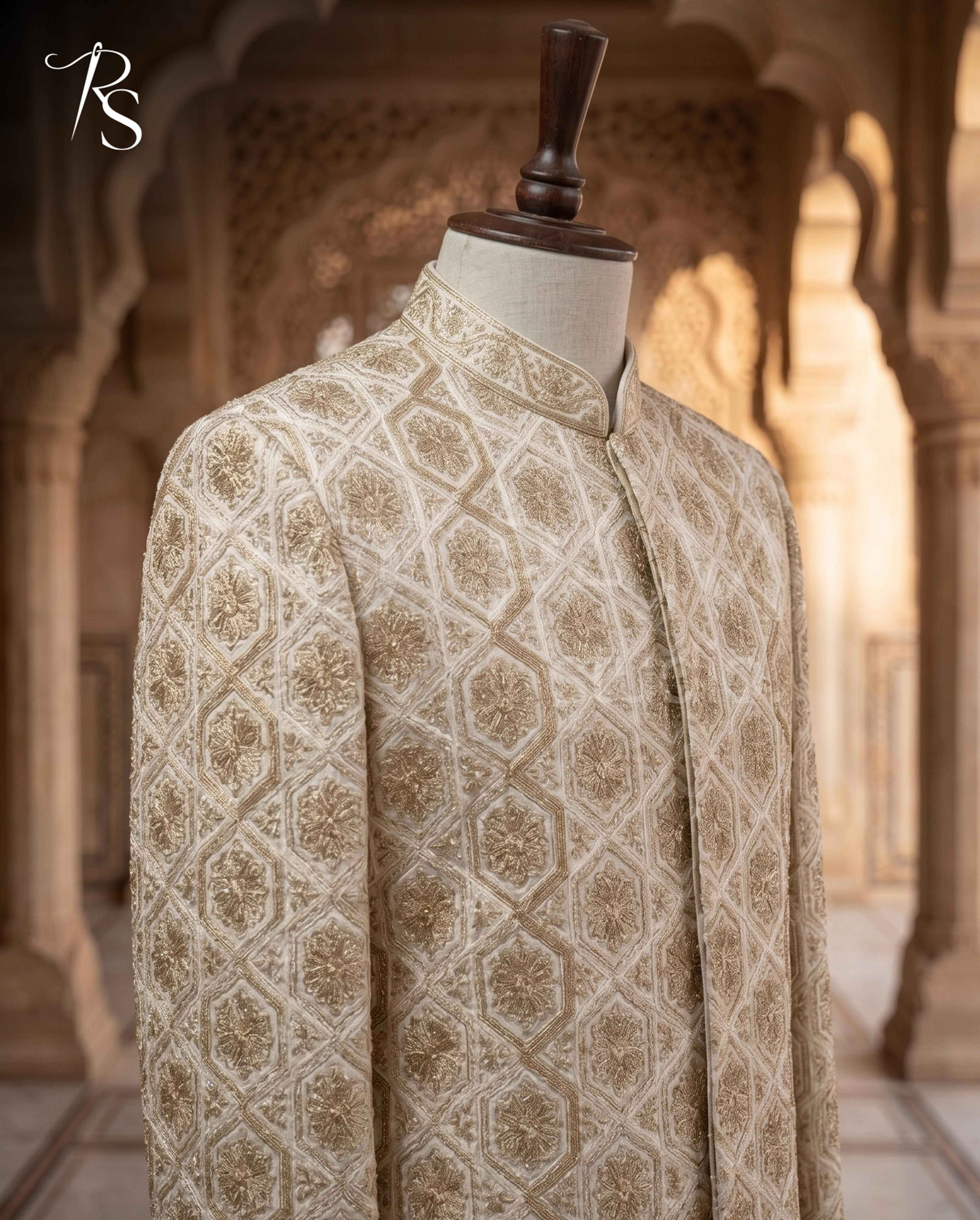 Premium Heavily Embroidered Hexagon Pattern Sherwani - Thumbnail 2