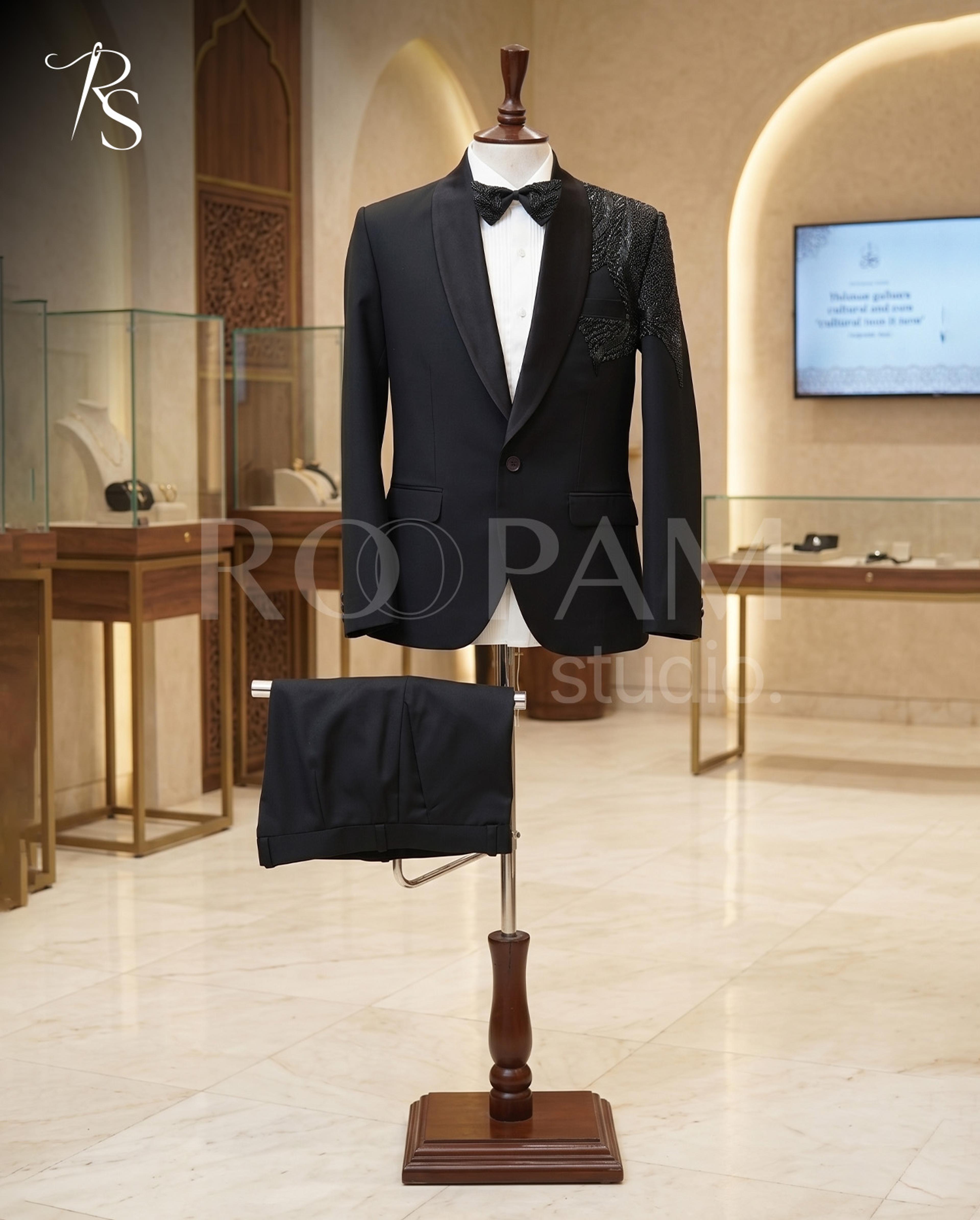 Luxury Black Hand-Embellished "Wing Motif" Tuxedo Suit (2-Piece) - Thumbnail 4