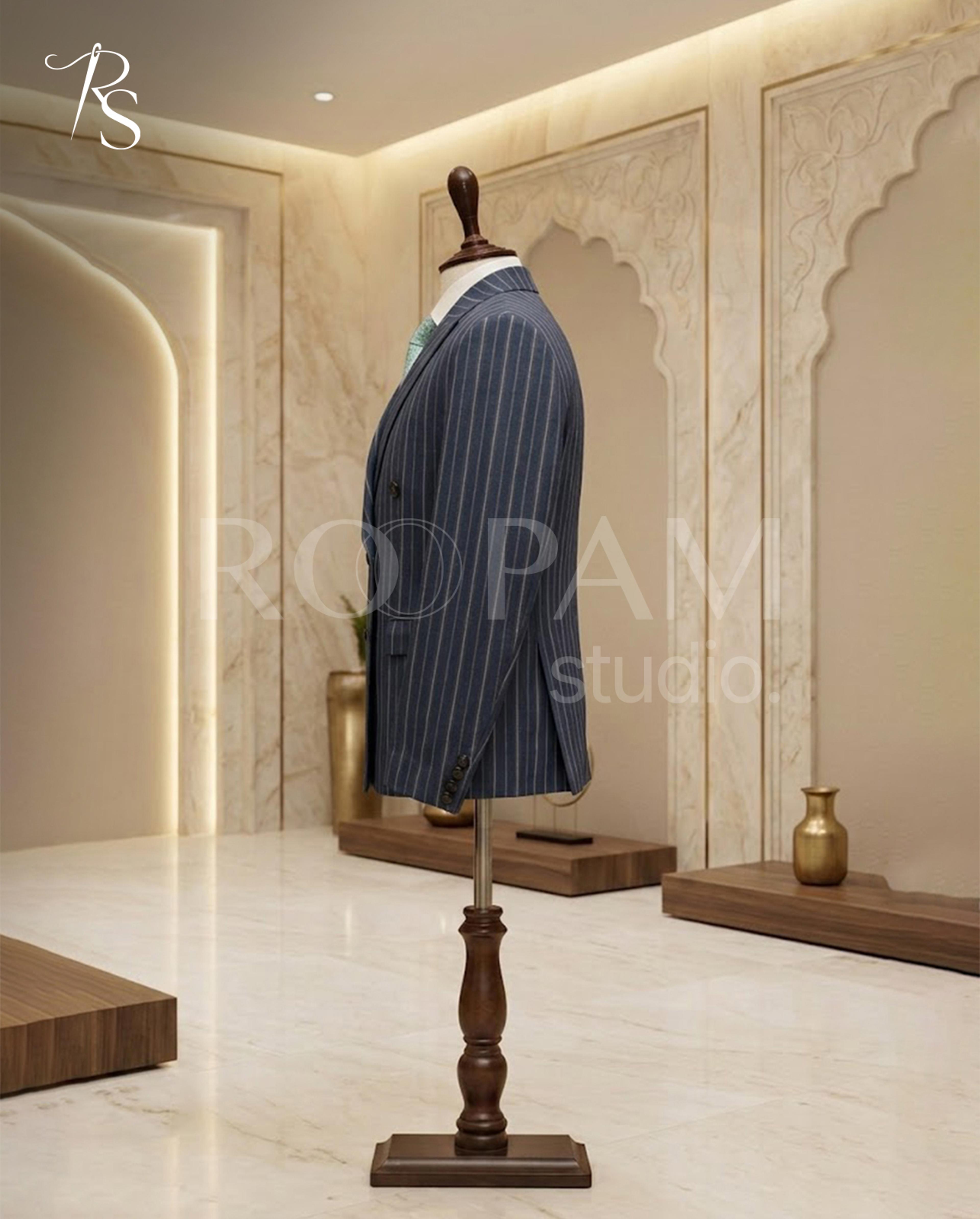 Premium Navy Blue Pinstripe Double-Breasted Suit (2-Piece) - Thumbnail 5