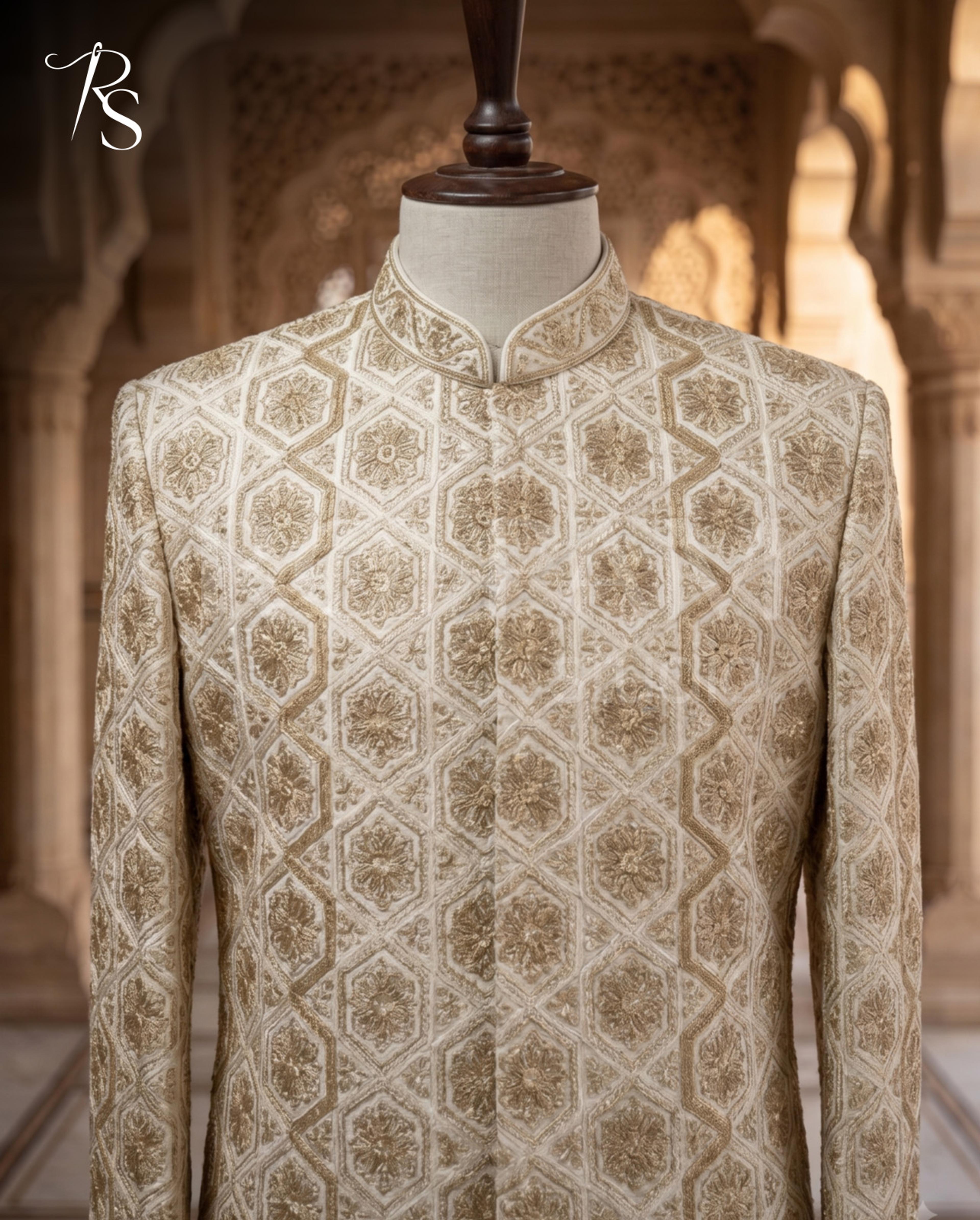 Premium Heavily Embroidered Hexagon Pattern Sherwani - Thumbnail 4