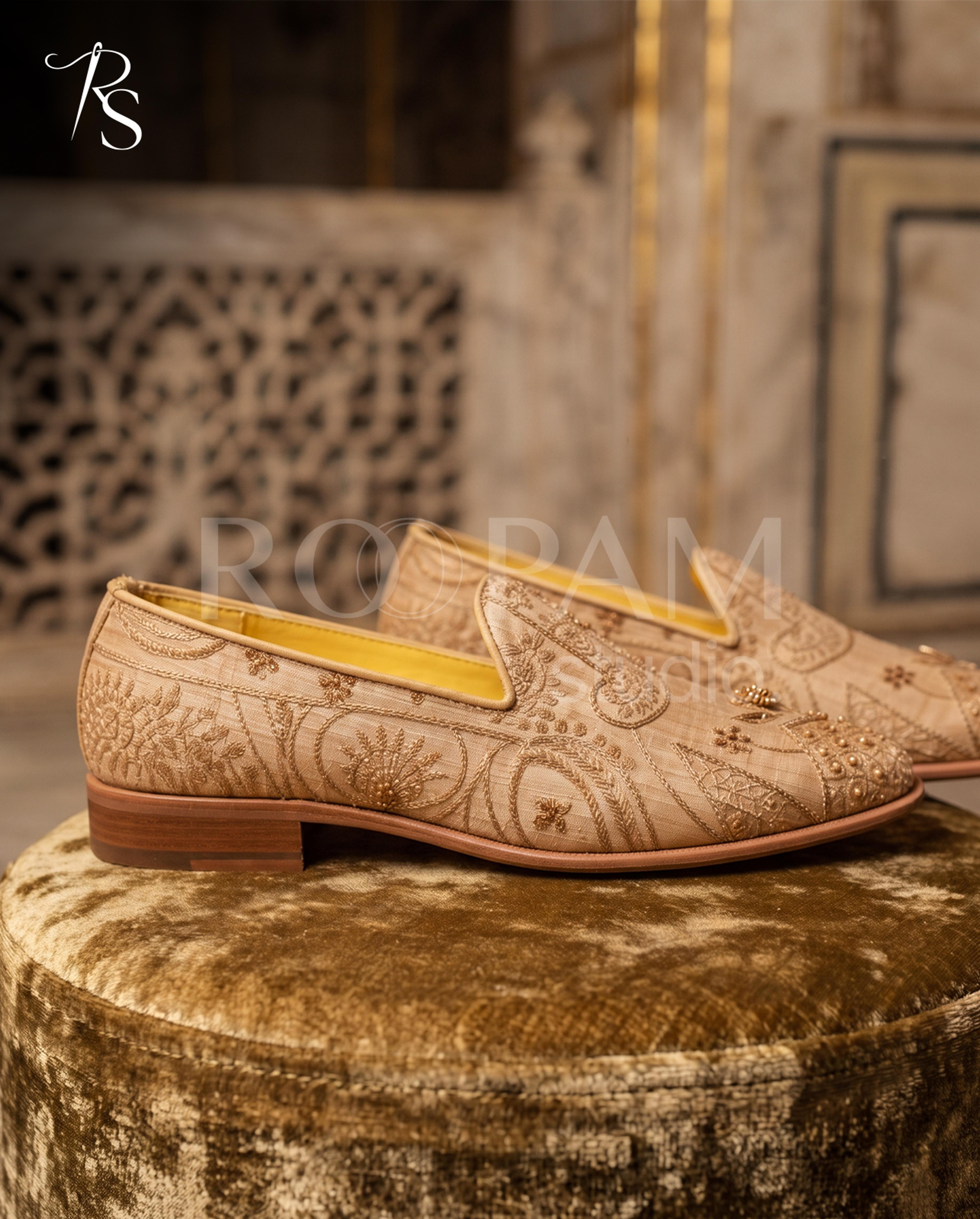 Imperial Cream Embroidered Loafers - Thumbnail 3