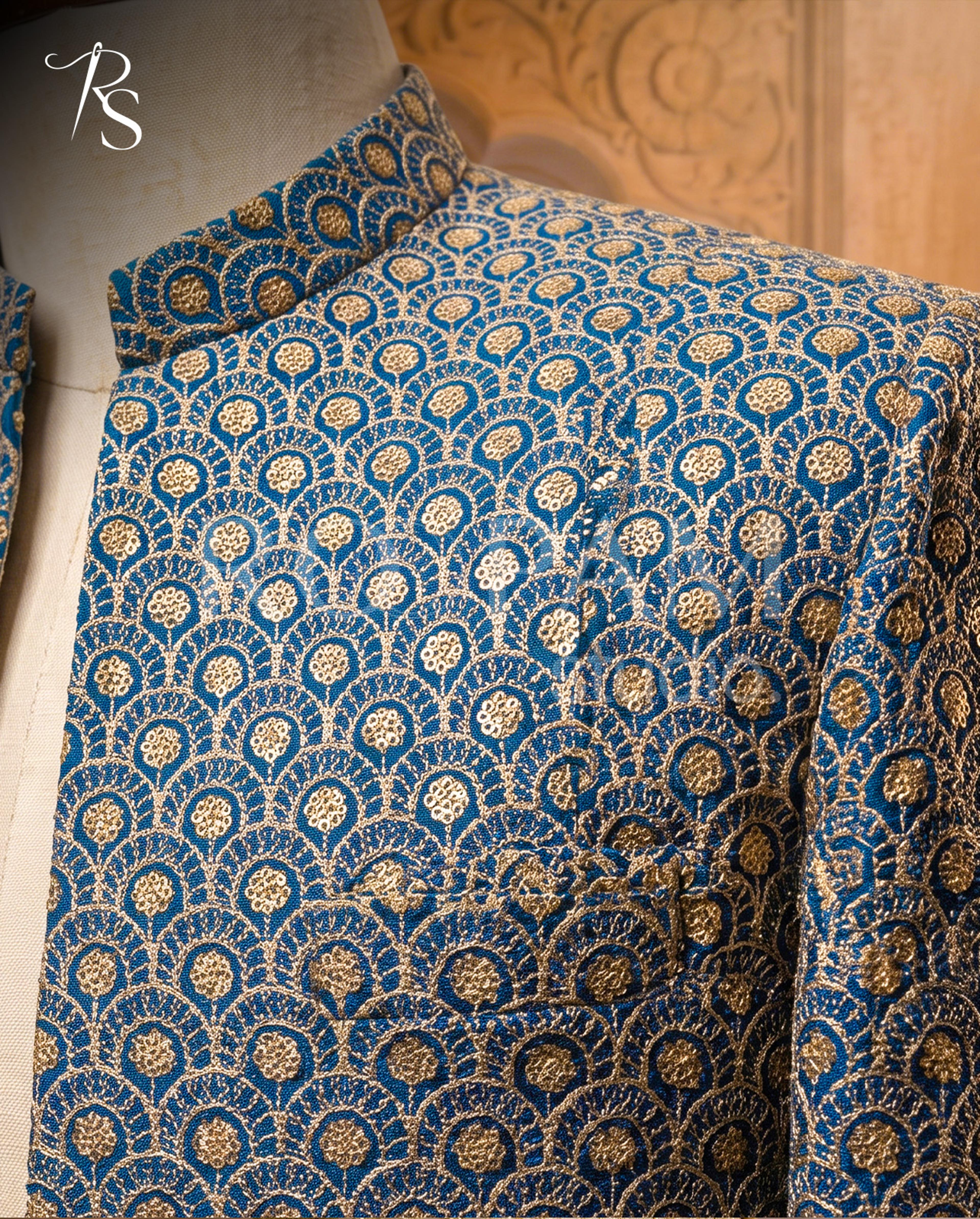Luxury Royal Blue Scalloped Arch Embroidered Prince Coat - Thumbnail 2