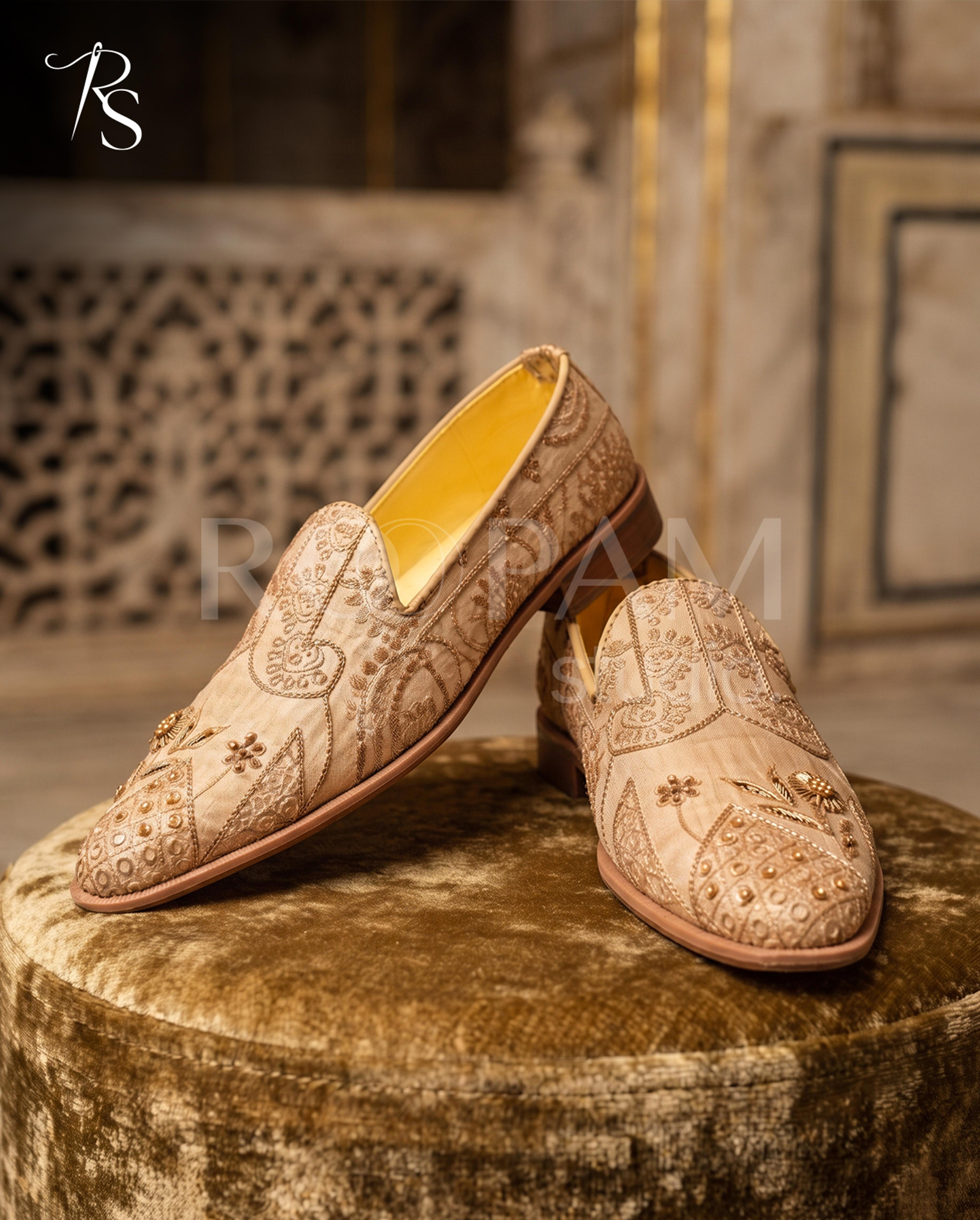 Imperial Cream Embroidered Loafers - Thumbnail 2