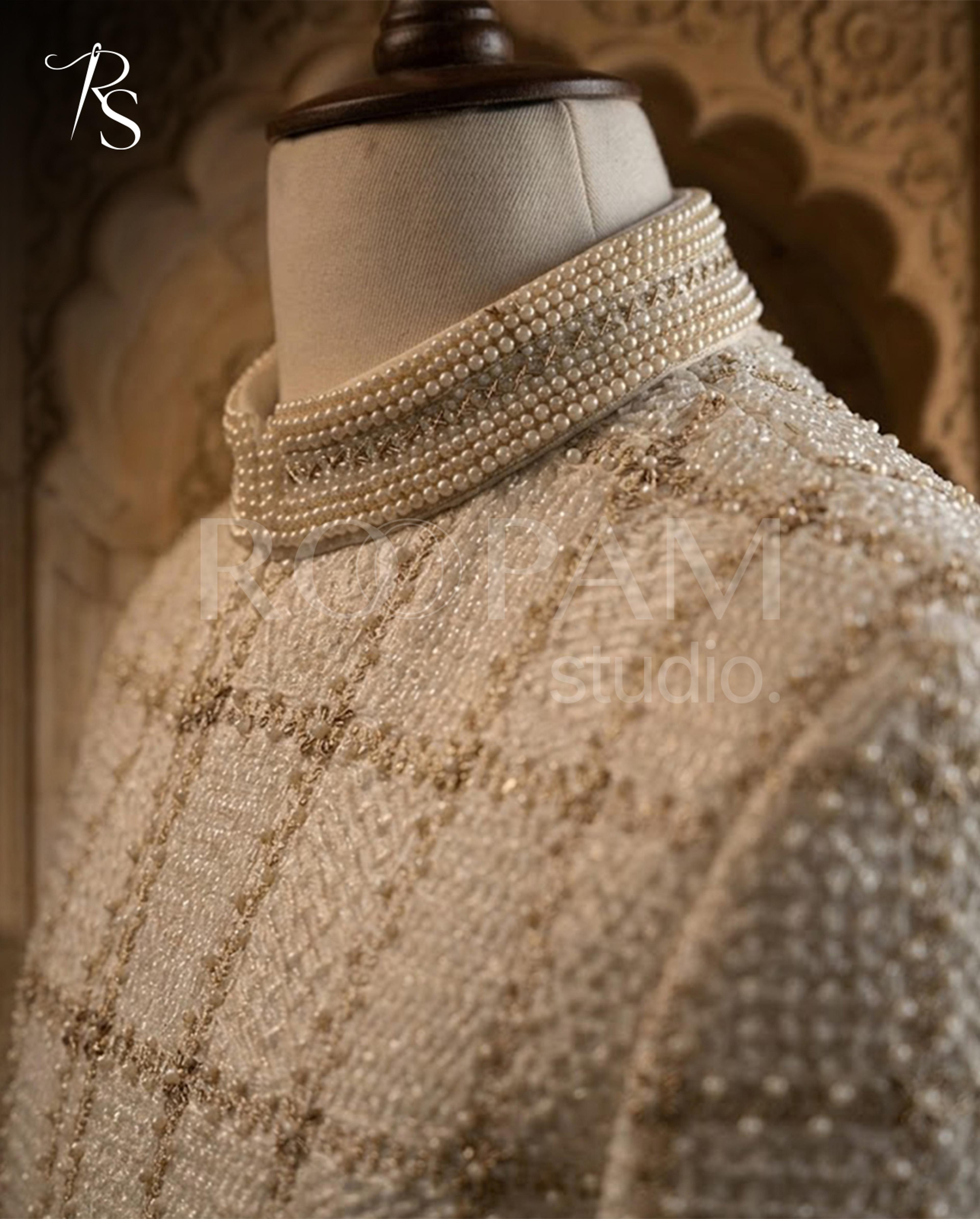 Imperial Ivory Pearl Grid-Work Long Sherwani - Thumbnail 3
