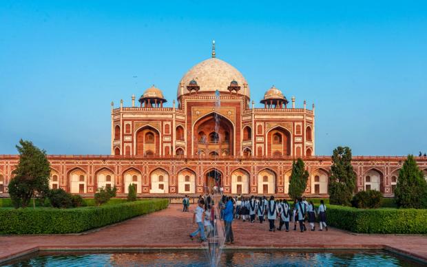 नई दिल्ली में हुमायूँ का मक़बरा और उसके बाग़
