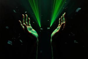 Why AI-Powered Fashion Search Is Better Than Traditional Shopping