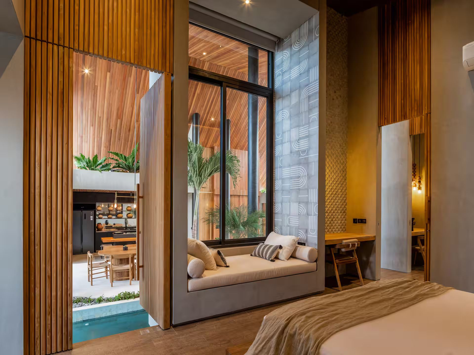 Bedrooms — photo 15