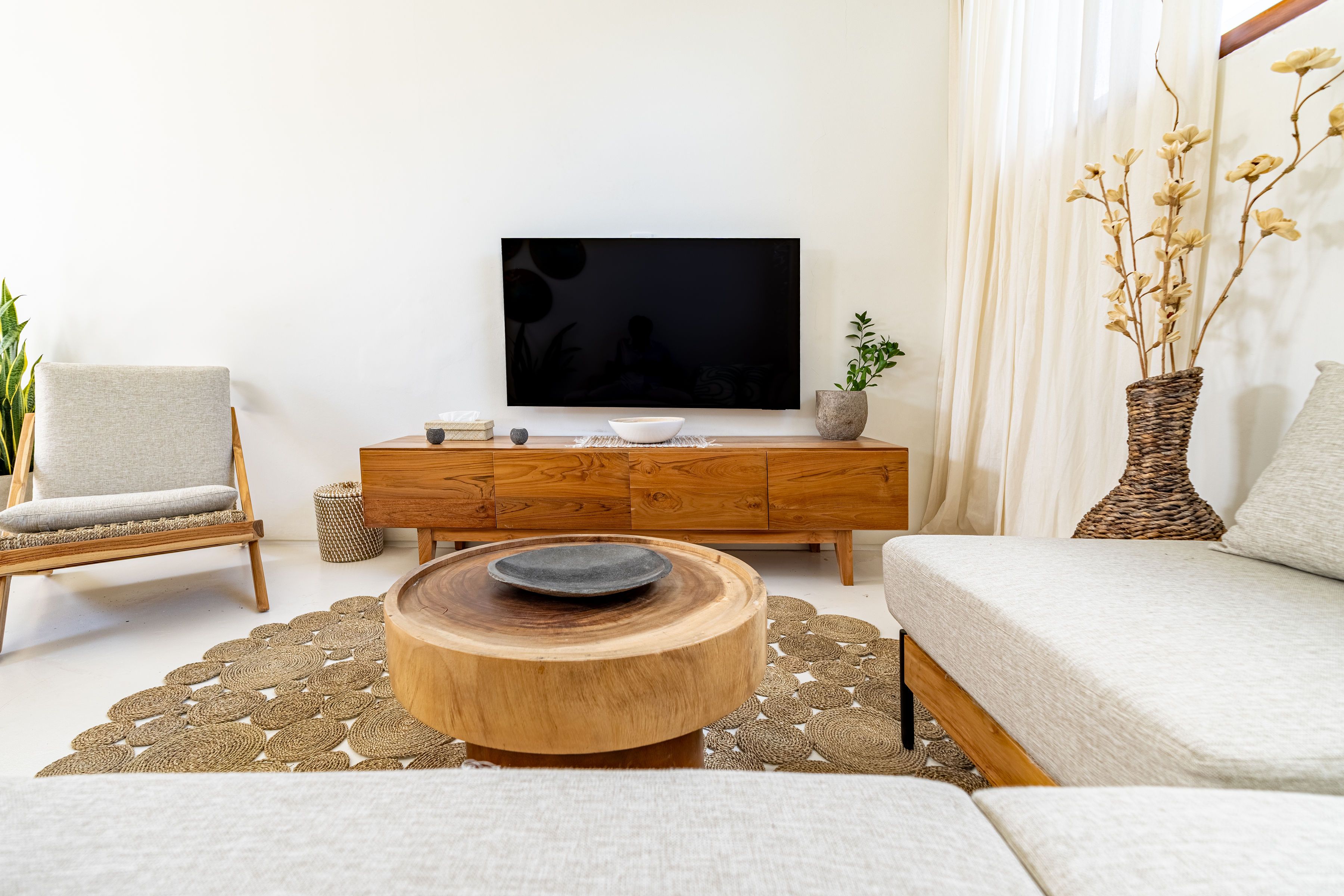 Living & Dining areas — photo 9