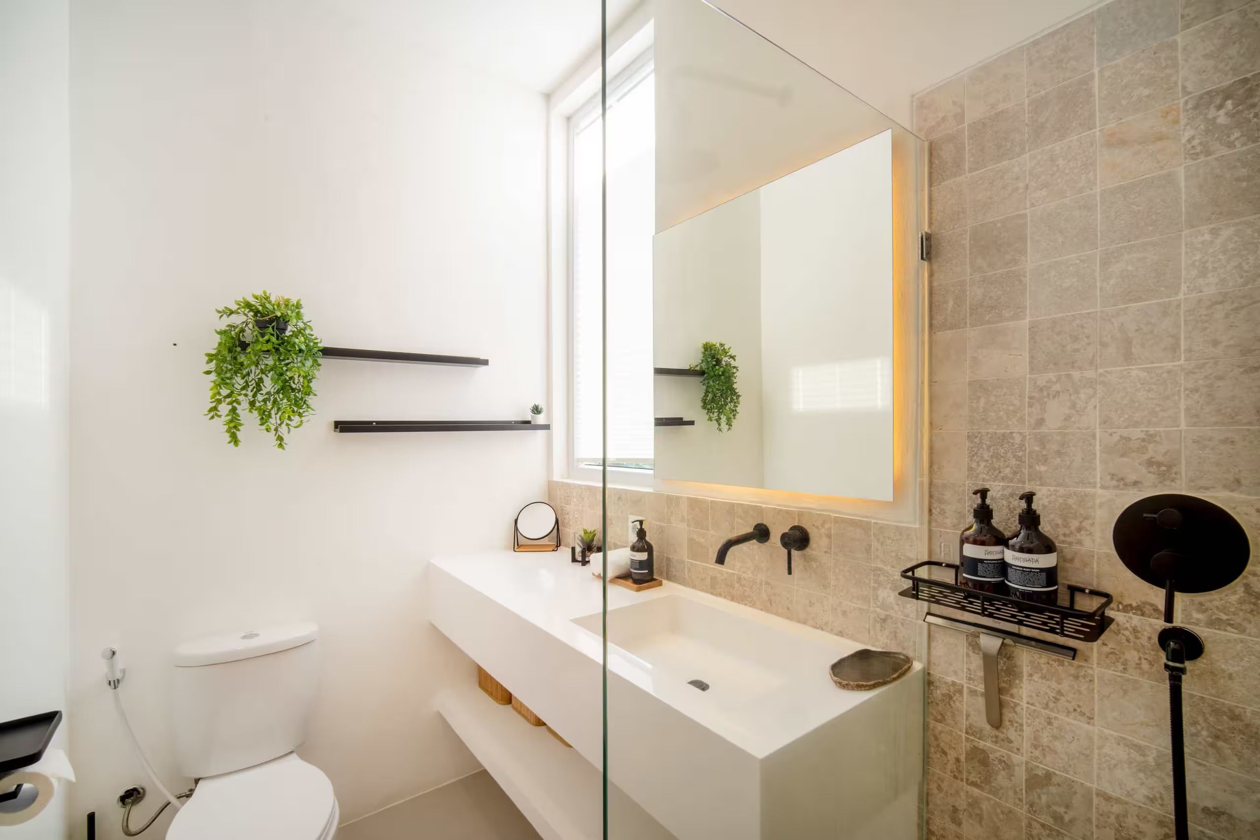 Bathrooms — photo 32