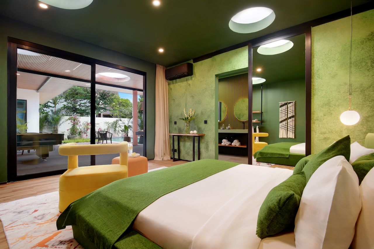 Bedrooms — photo 14