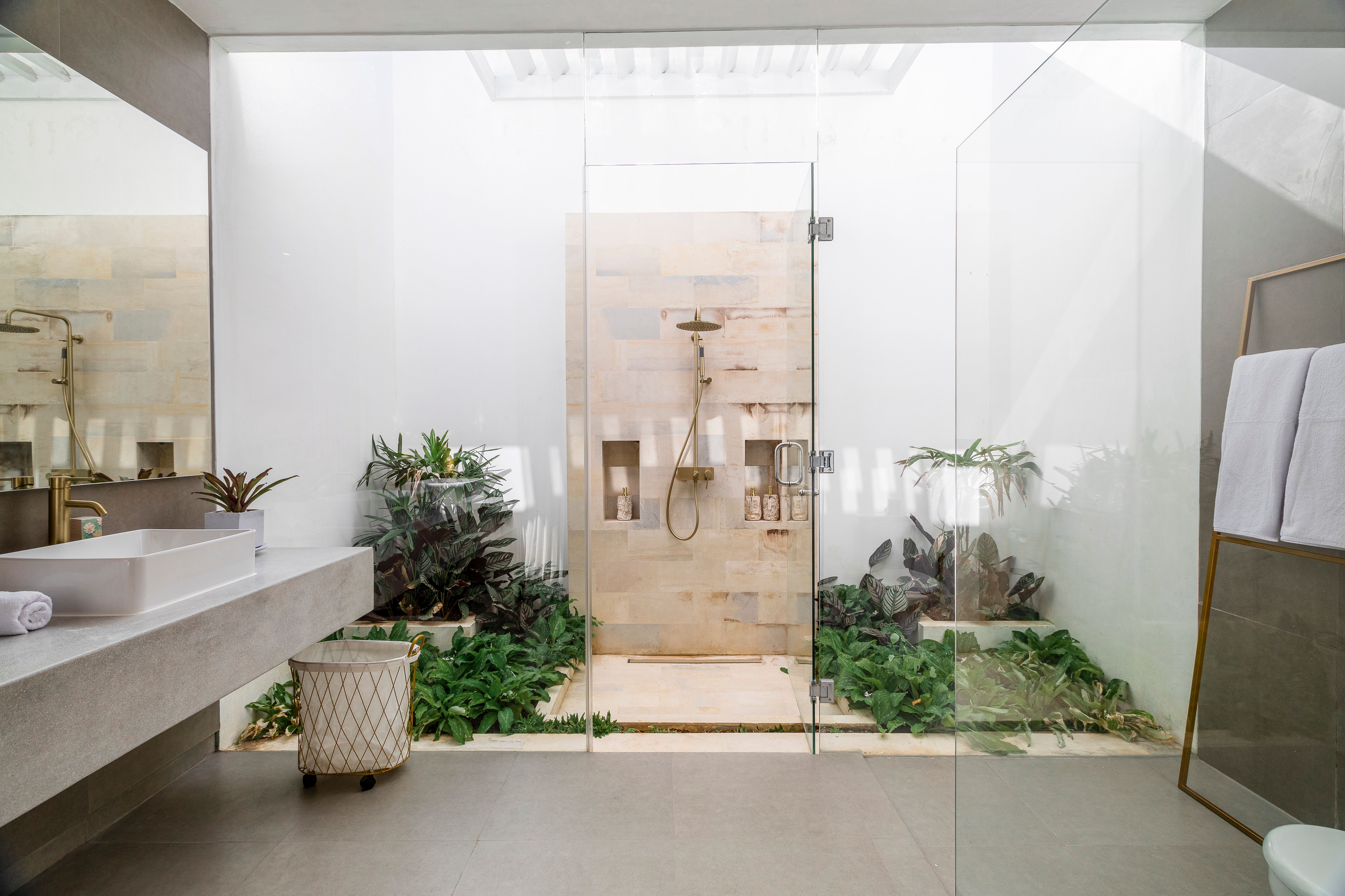 Bathrooms — photo 27