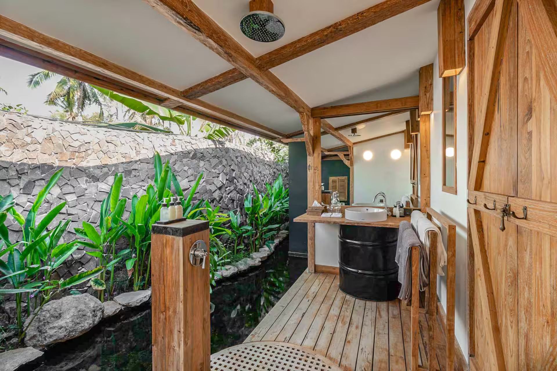 Bathrooms — photo 60