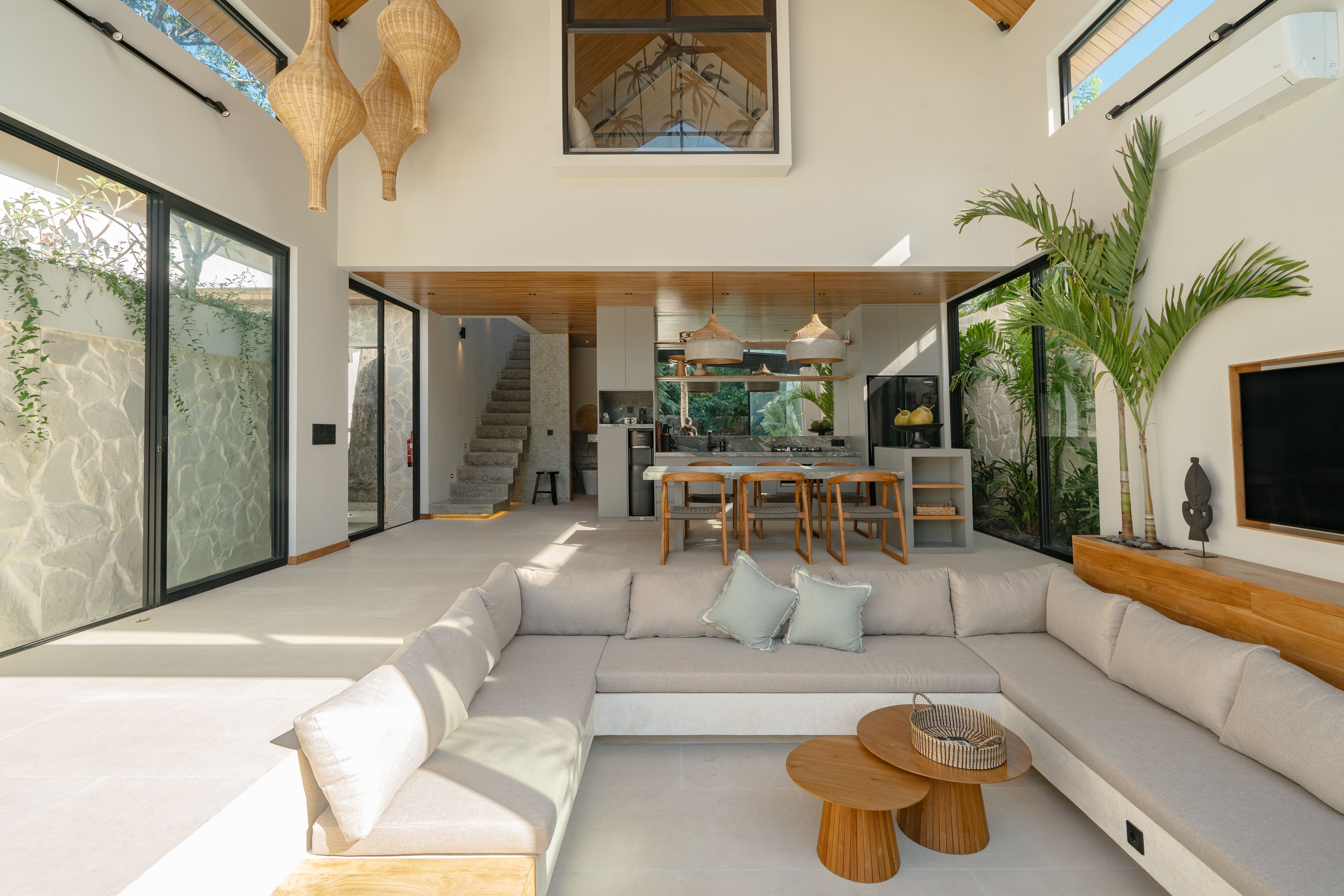 Living & Dining areas — photo 25