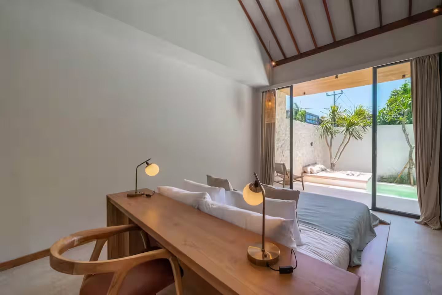 Bedrooms — photo 37