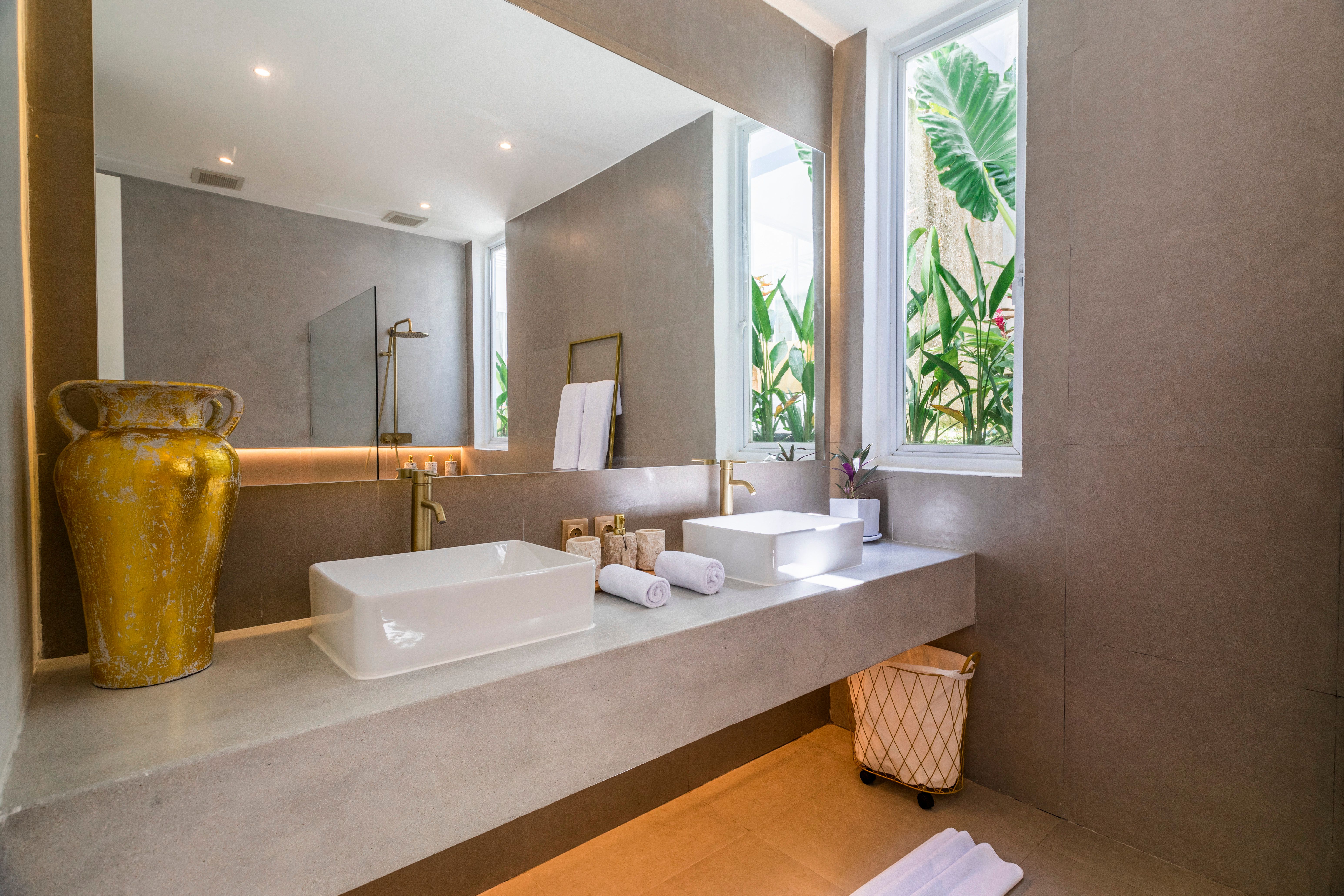 Bathrooms — photo 30