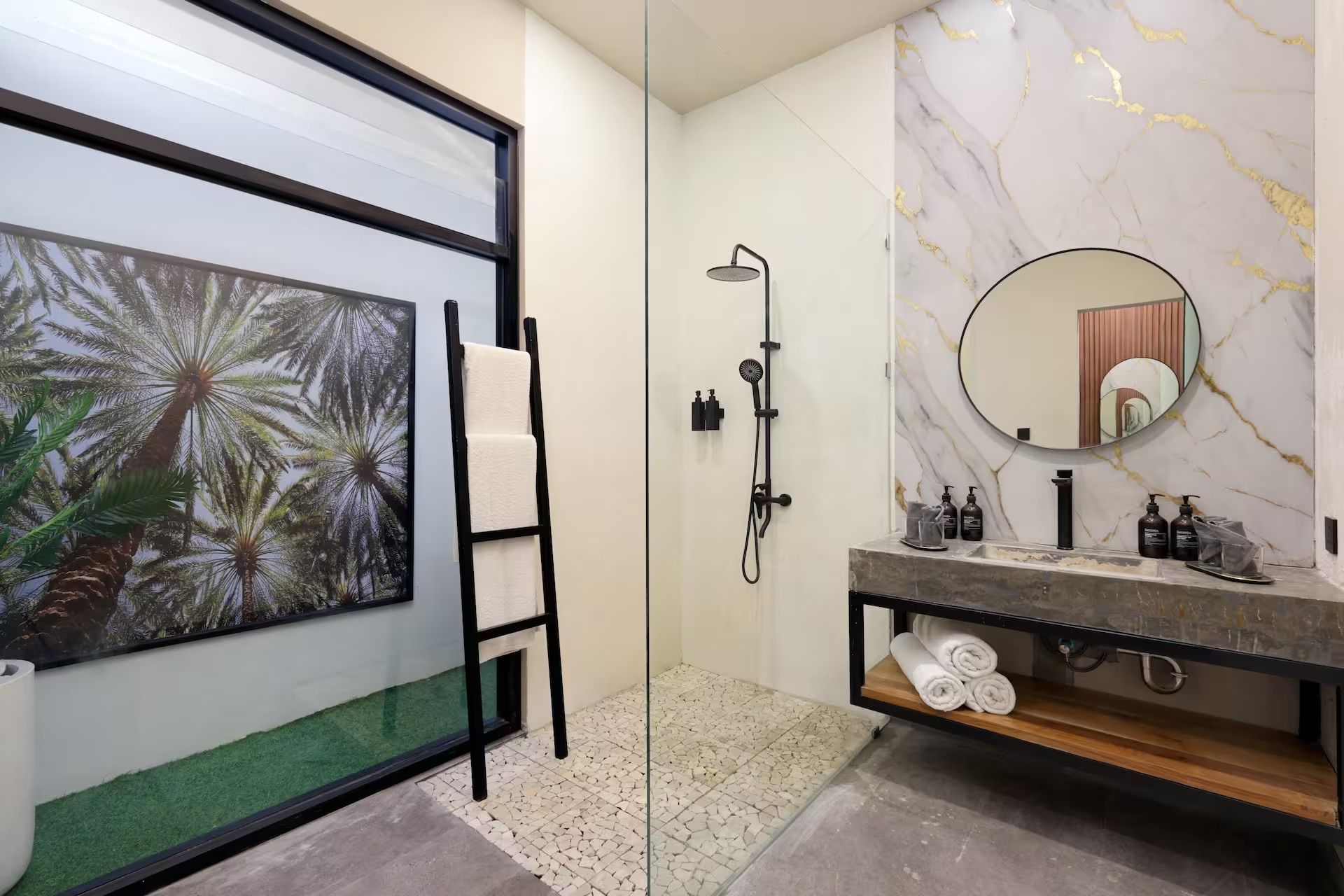 Bathrooms — photo 35