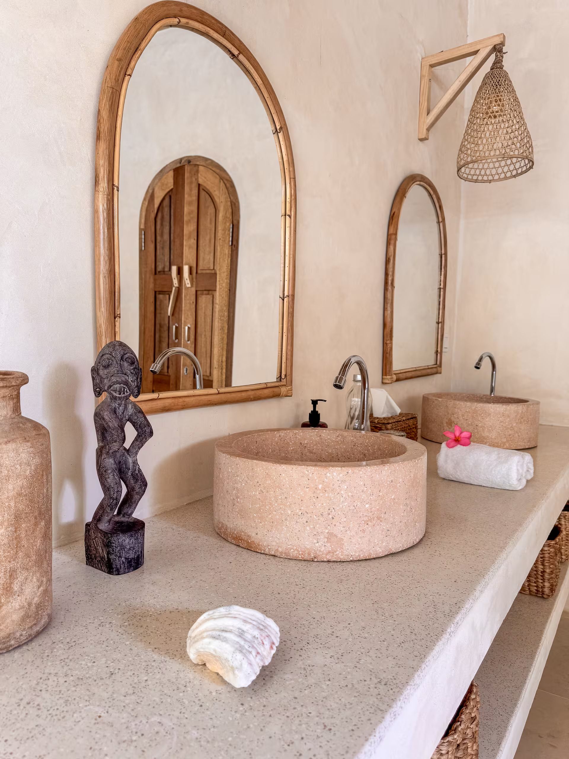 Bathrooms — photo 23