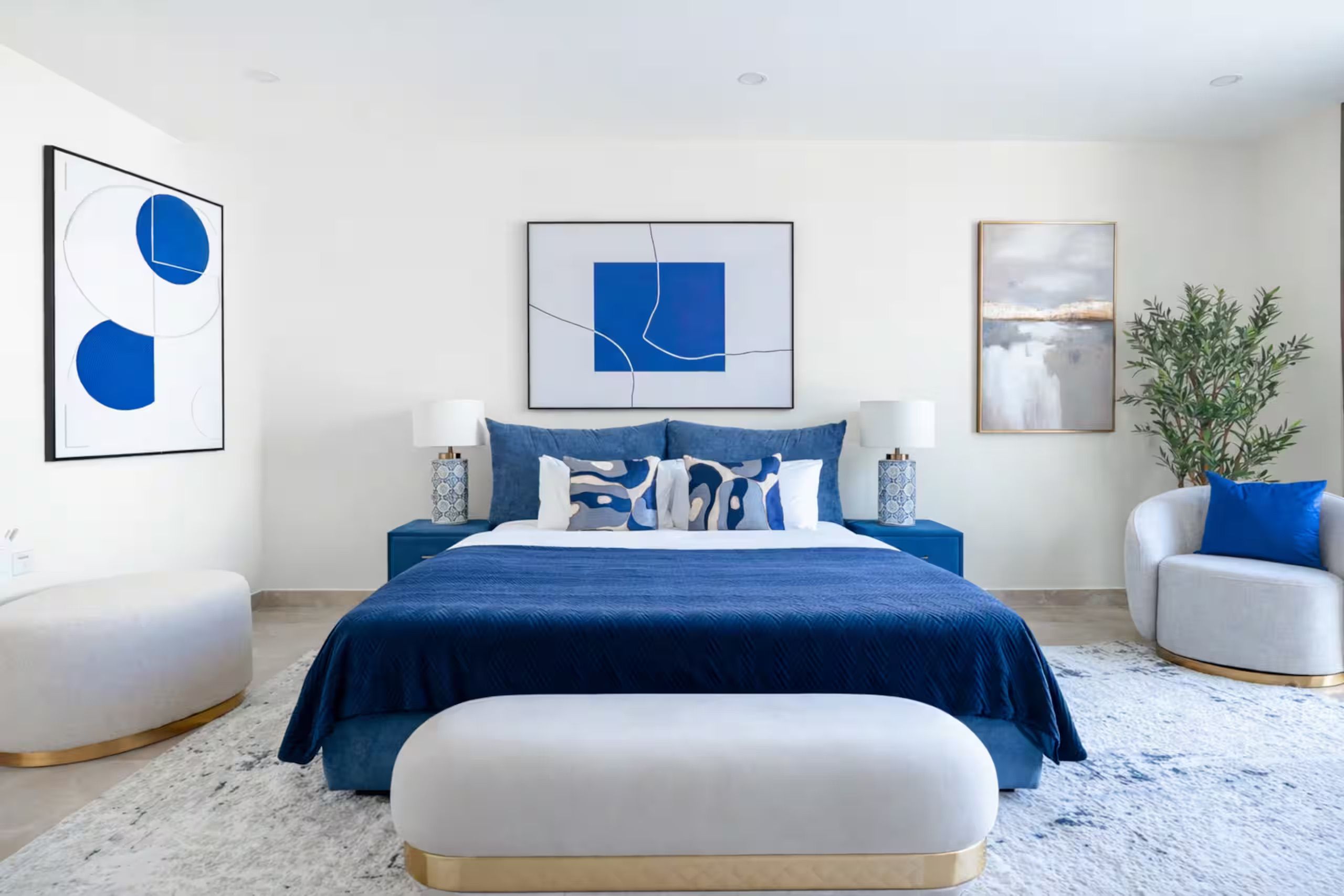 Bedrooms — photo 10