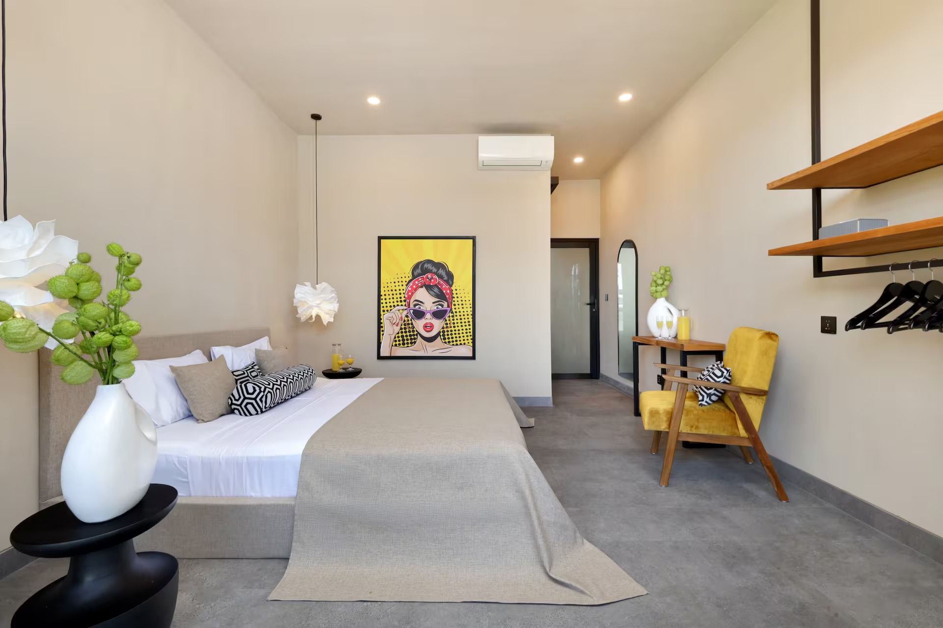 Bedrooms — photo 28
