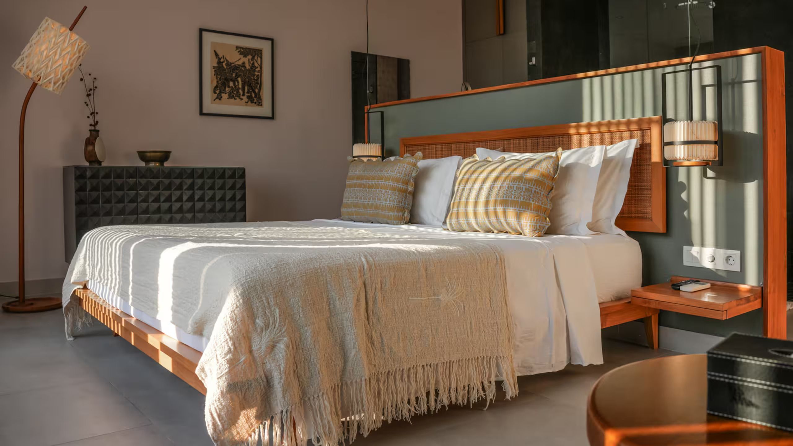 Bedrooms — photo 26