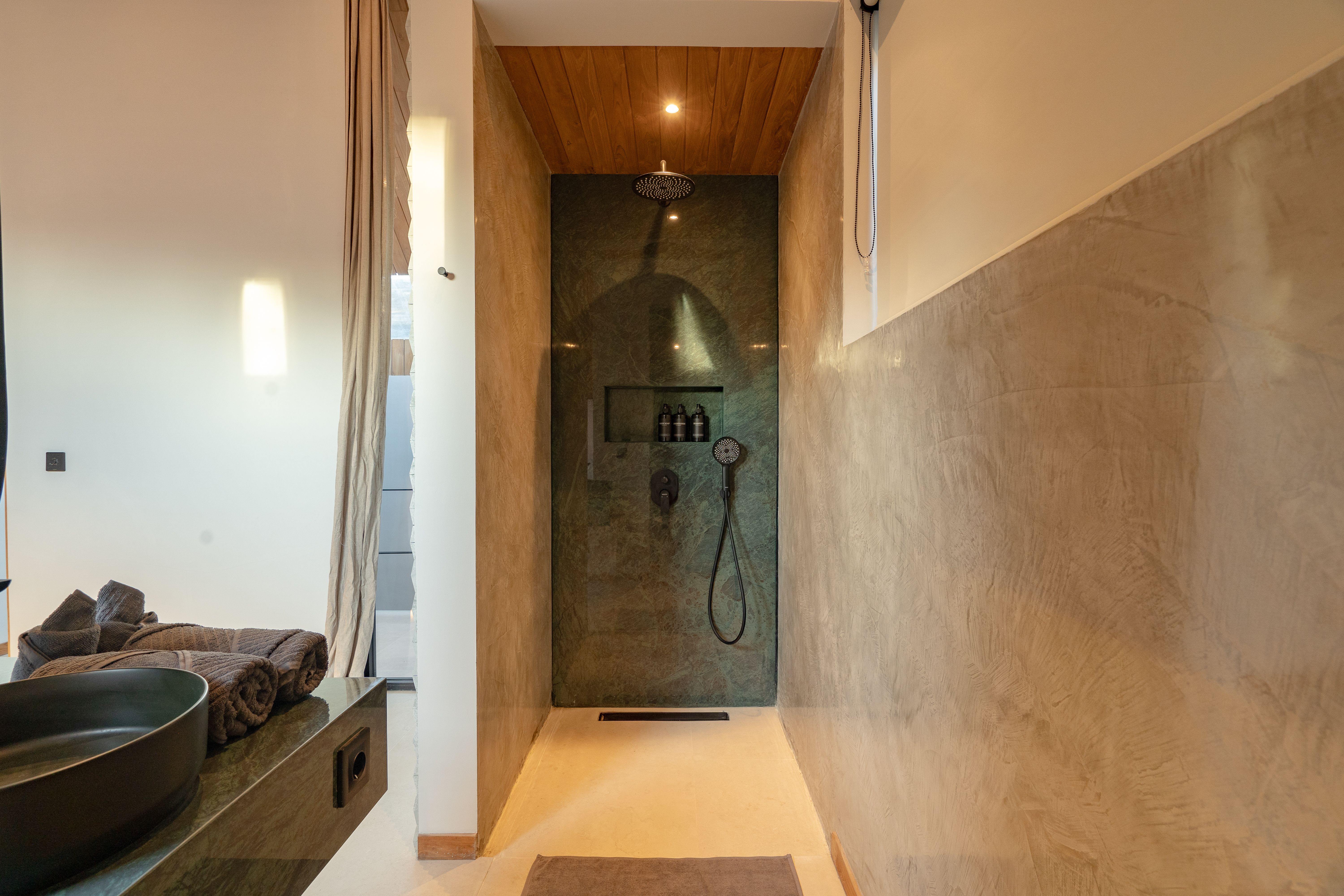 Bathrooms — photo 62