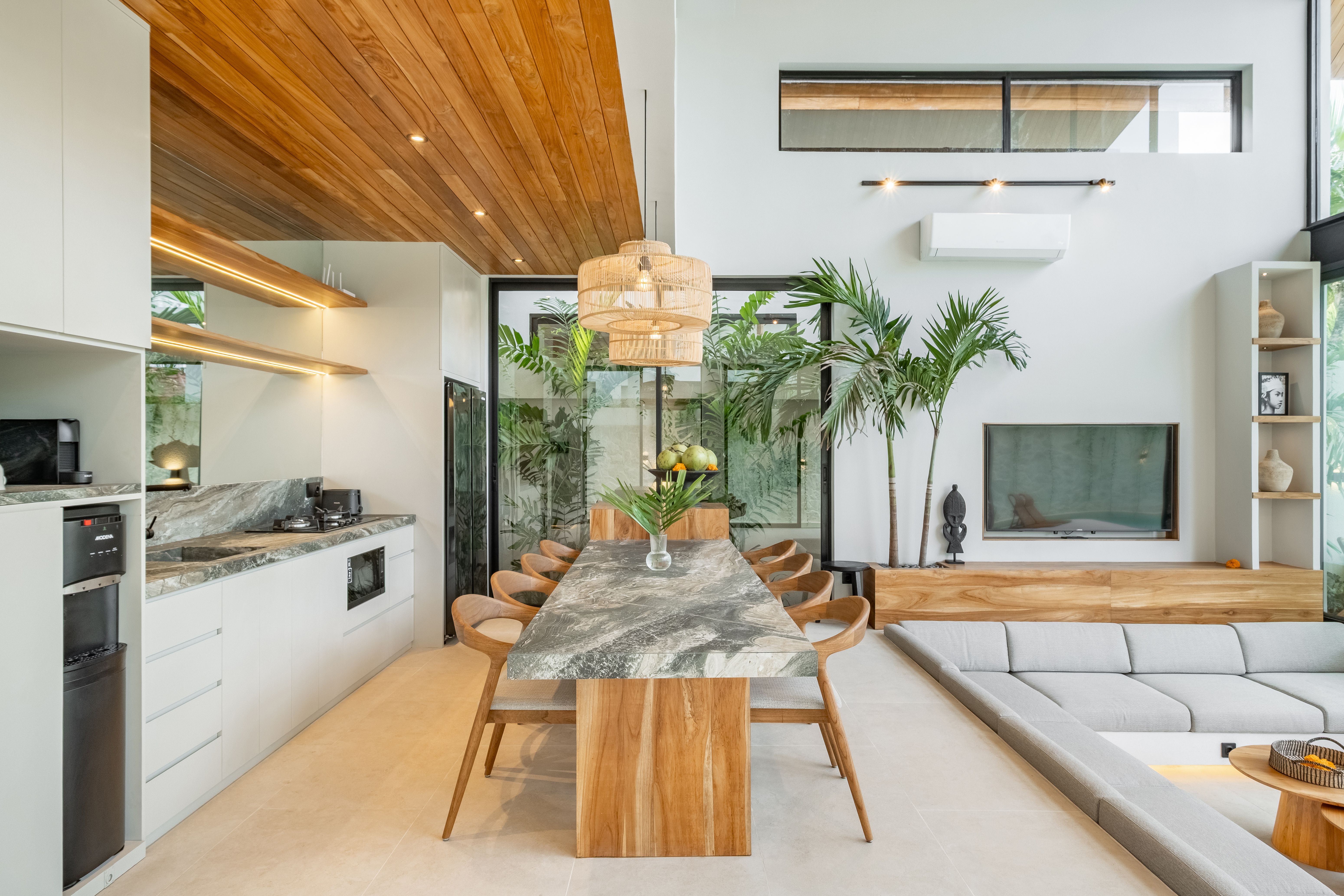 Living & Dining areas — photo 26