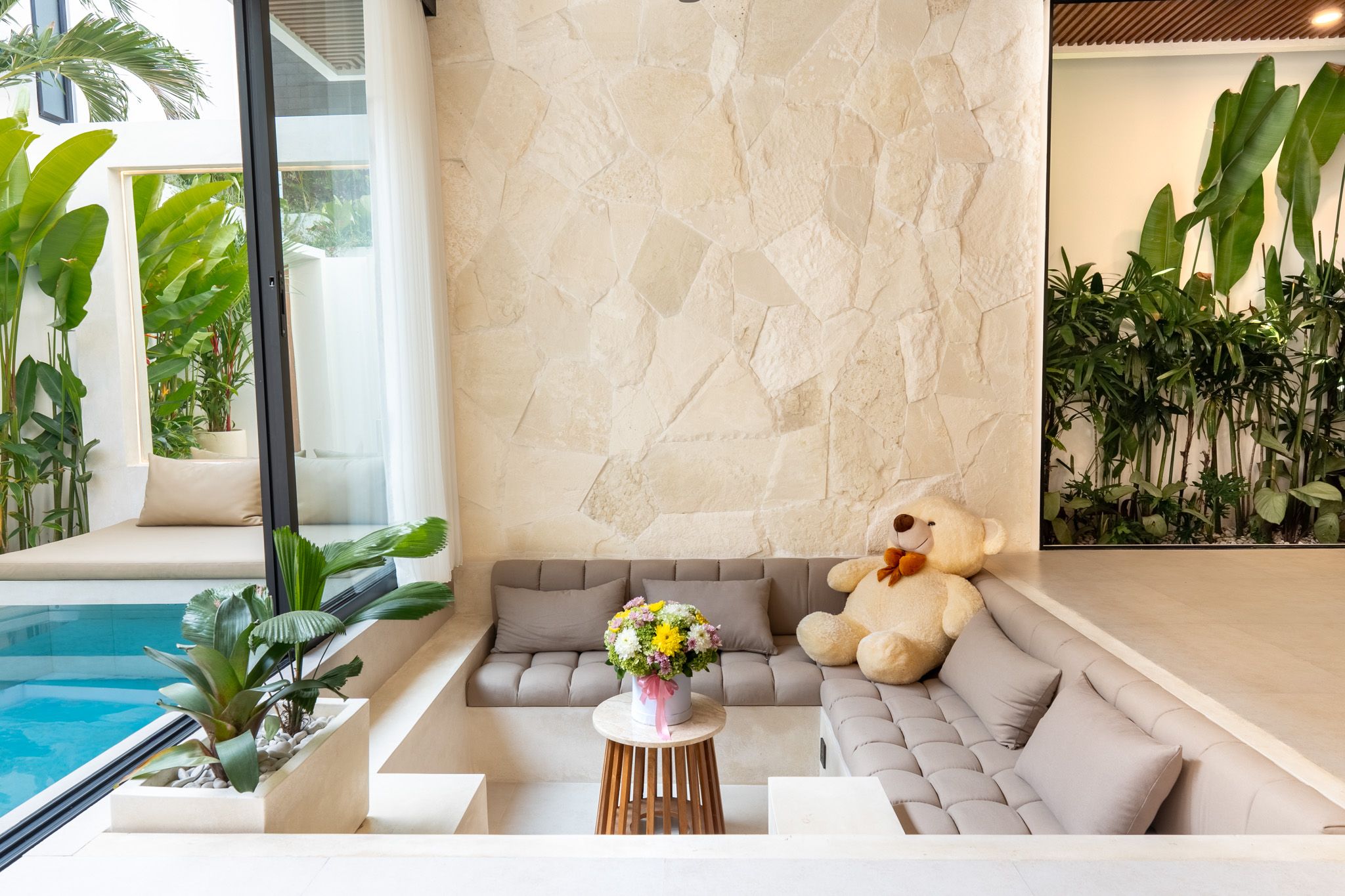 Living & Dining areas — photo 12