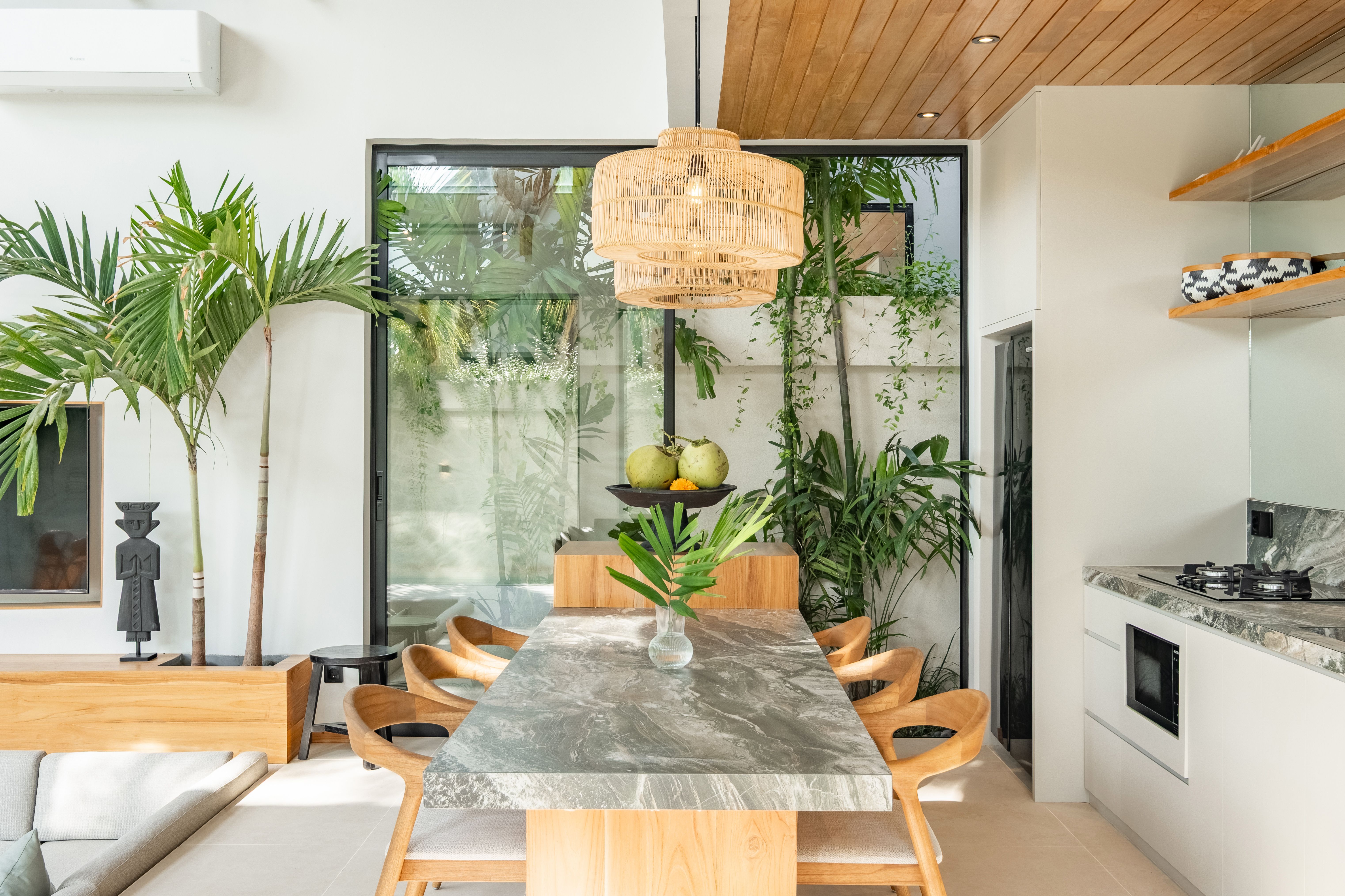 Living & Dining areas — photo 23
