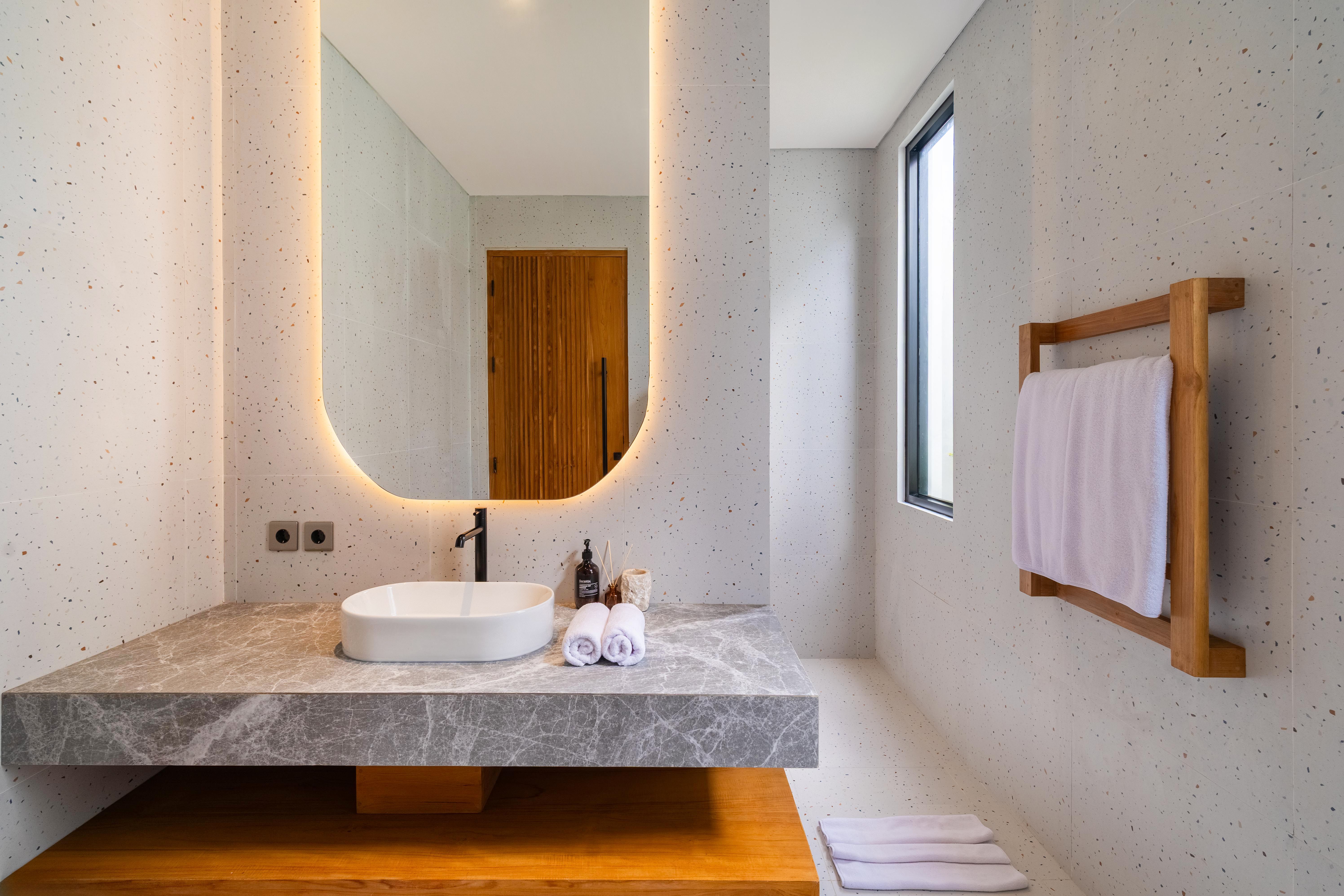 Bathrooms — photo 45