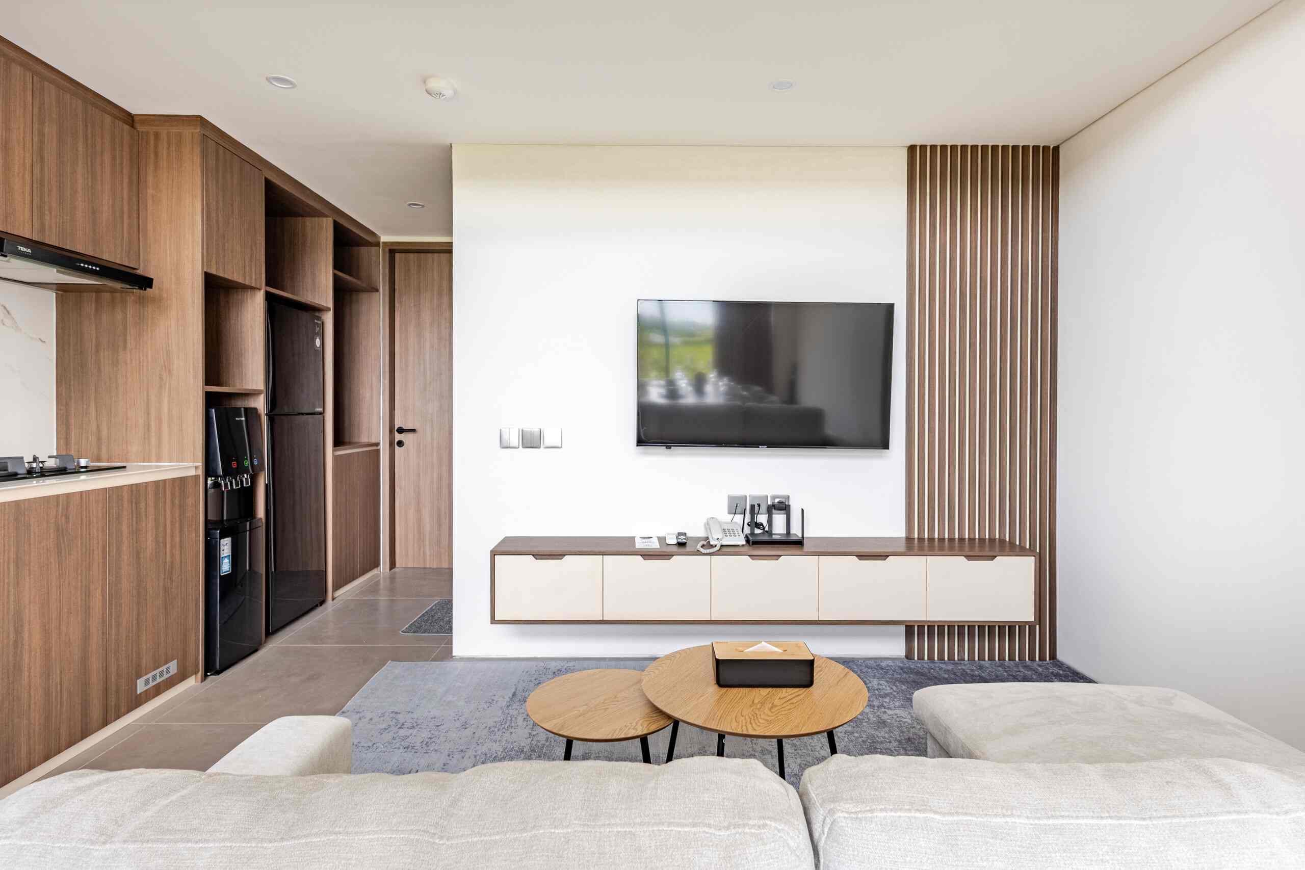 Living & Dining areas — photo 34