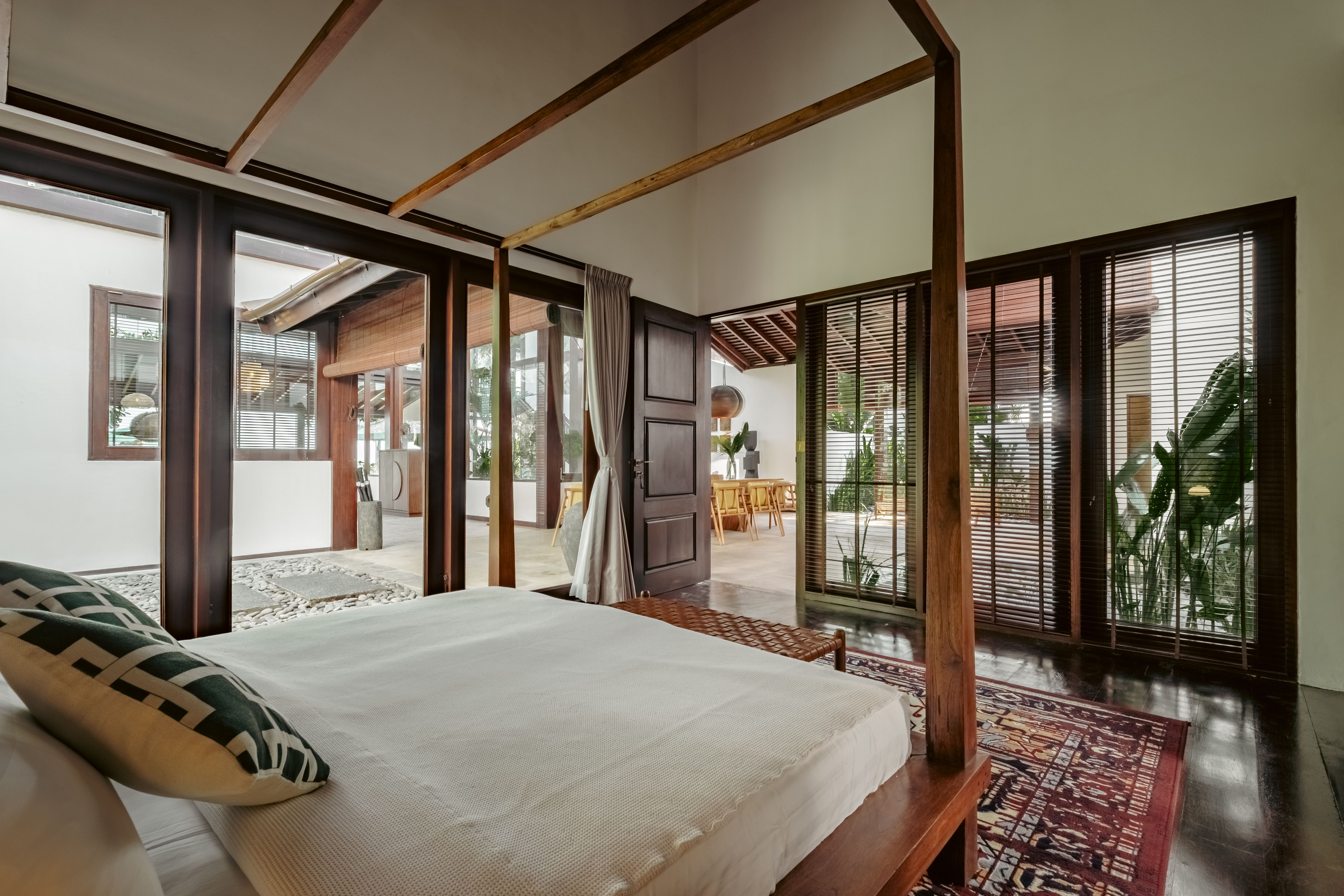 Bedrooms — photo 42