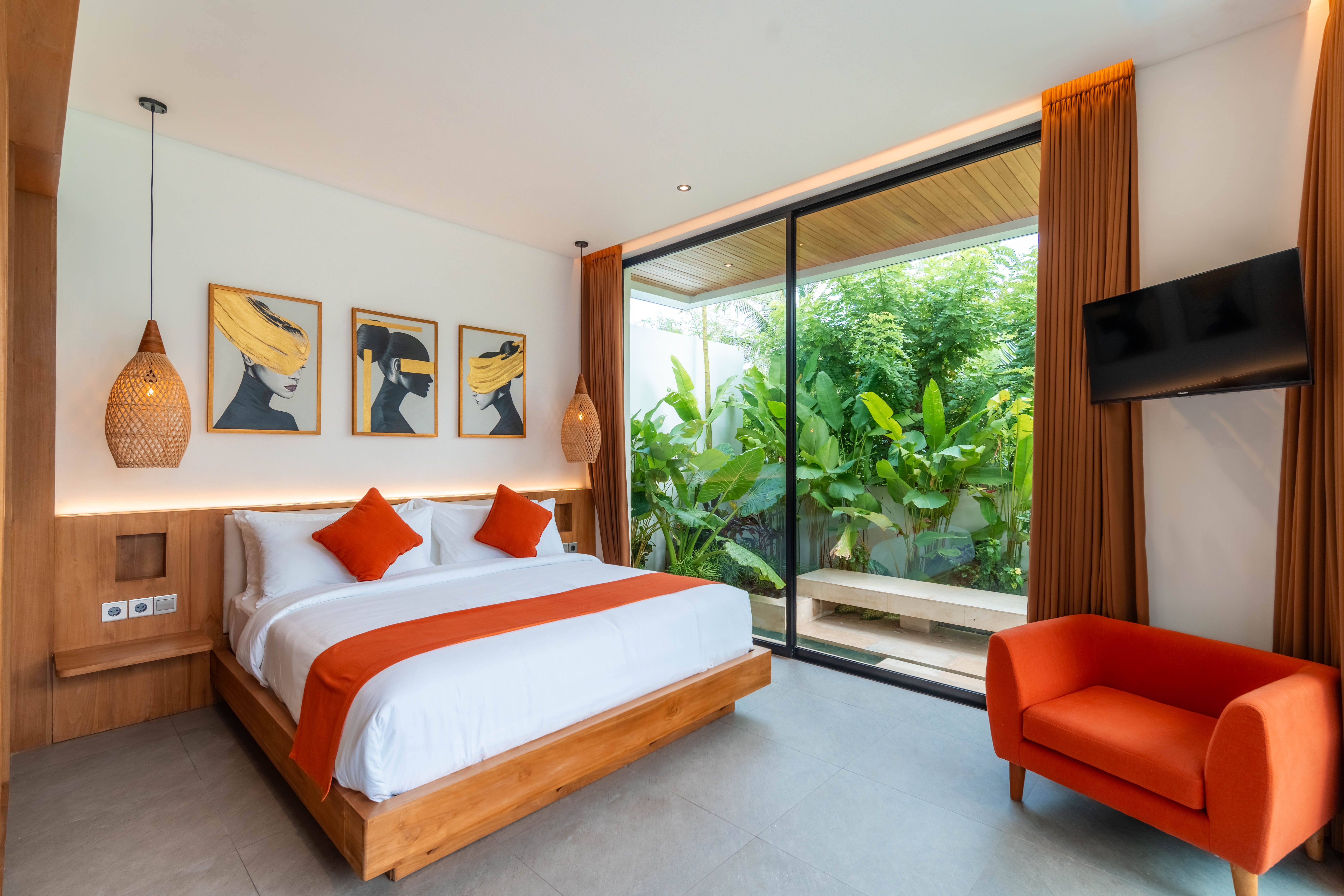 Bedrooms — photo 19