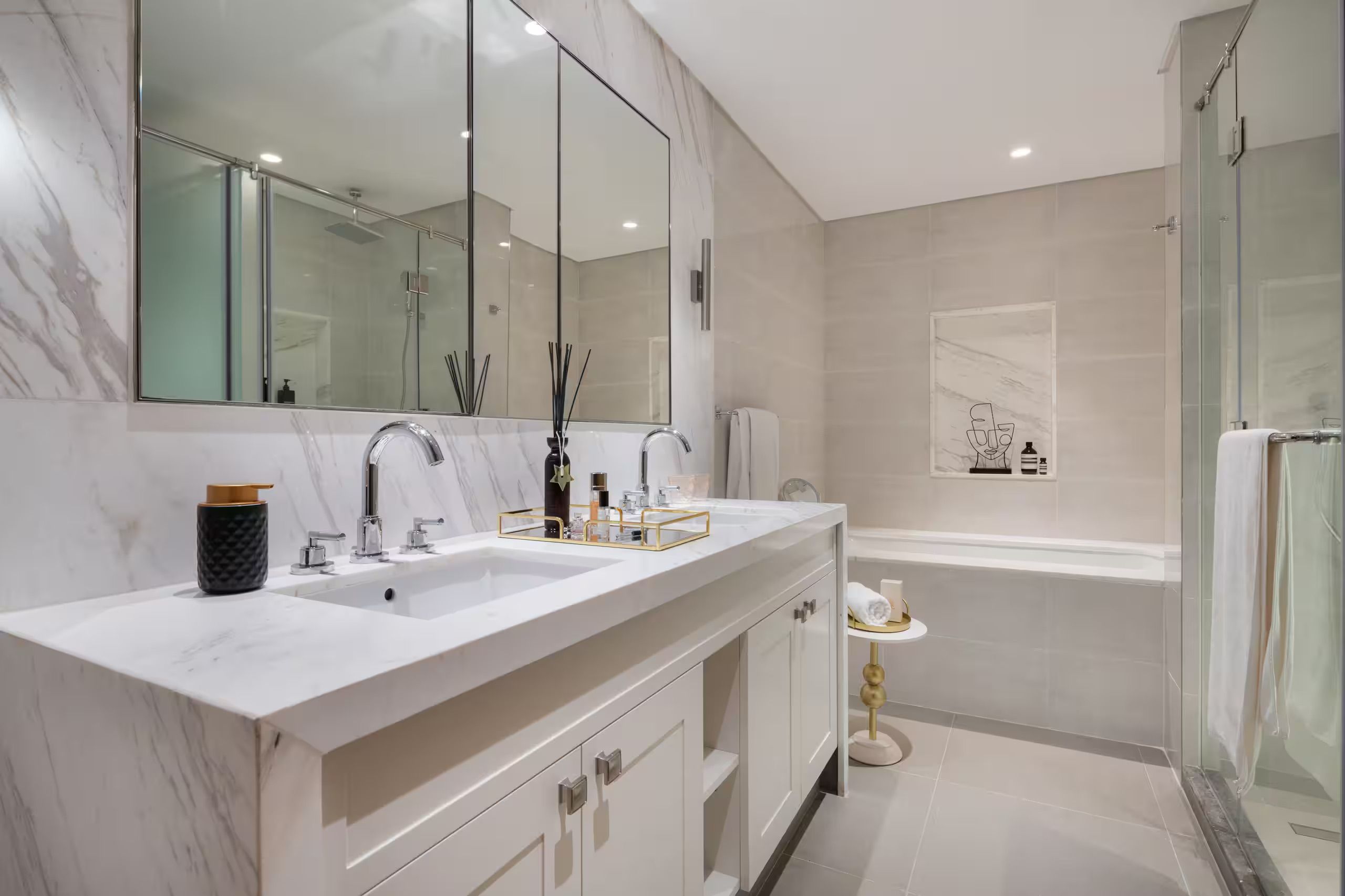 Bathrooms — photo 28