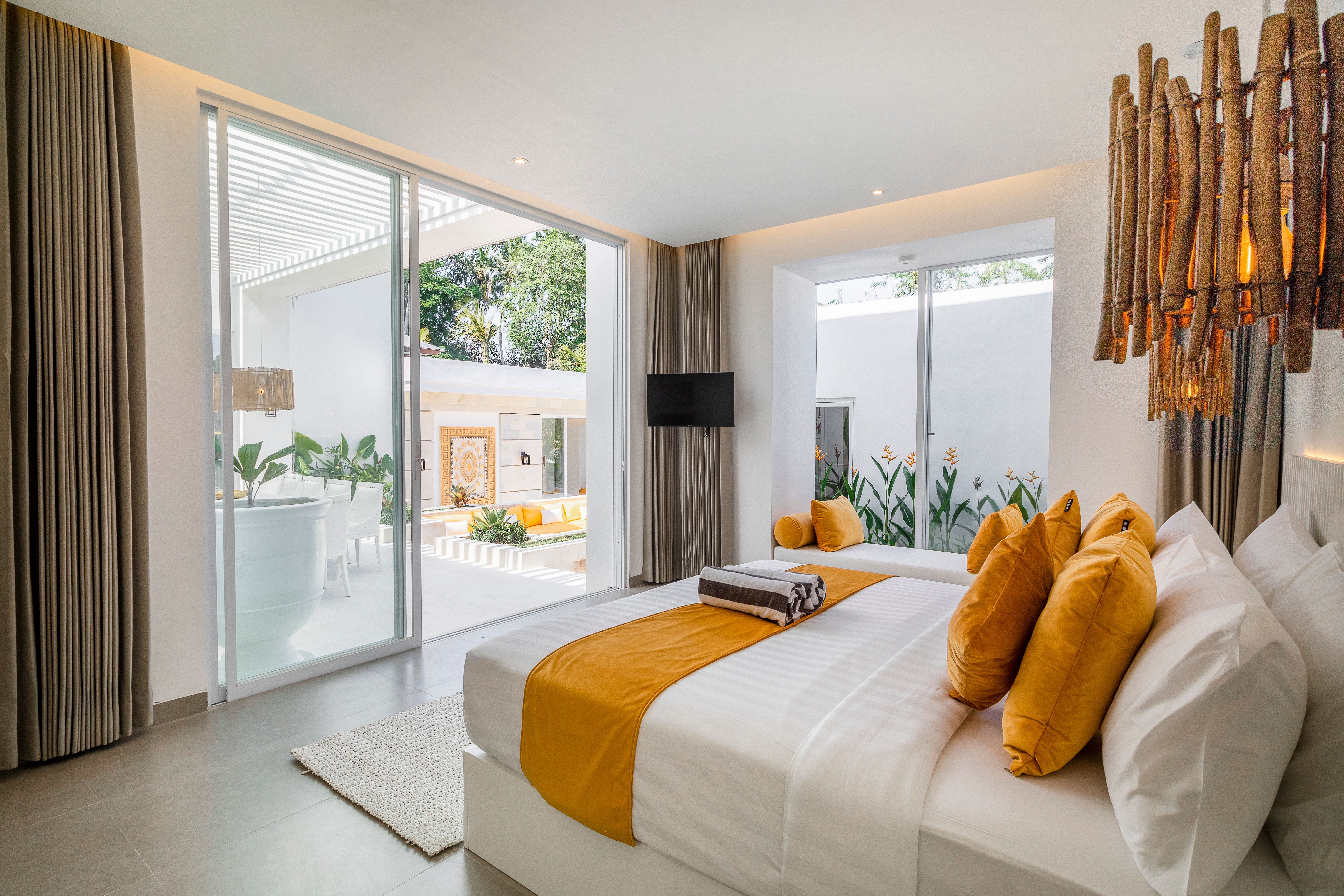 Bedrooms — photo 19