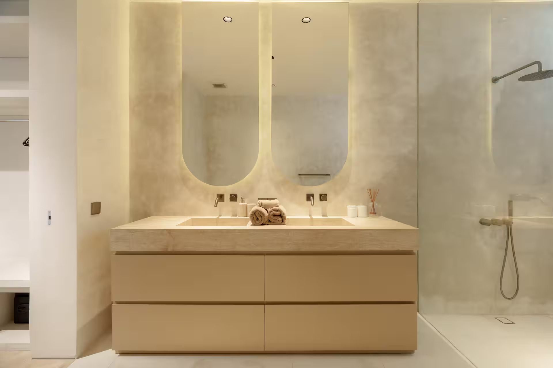 Bathrooms — photo 31