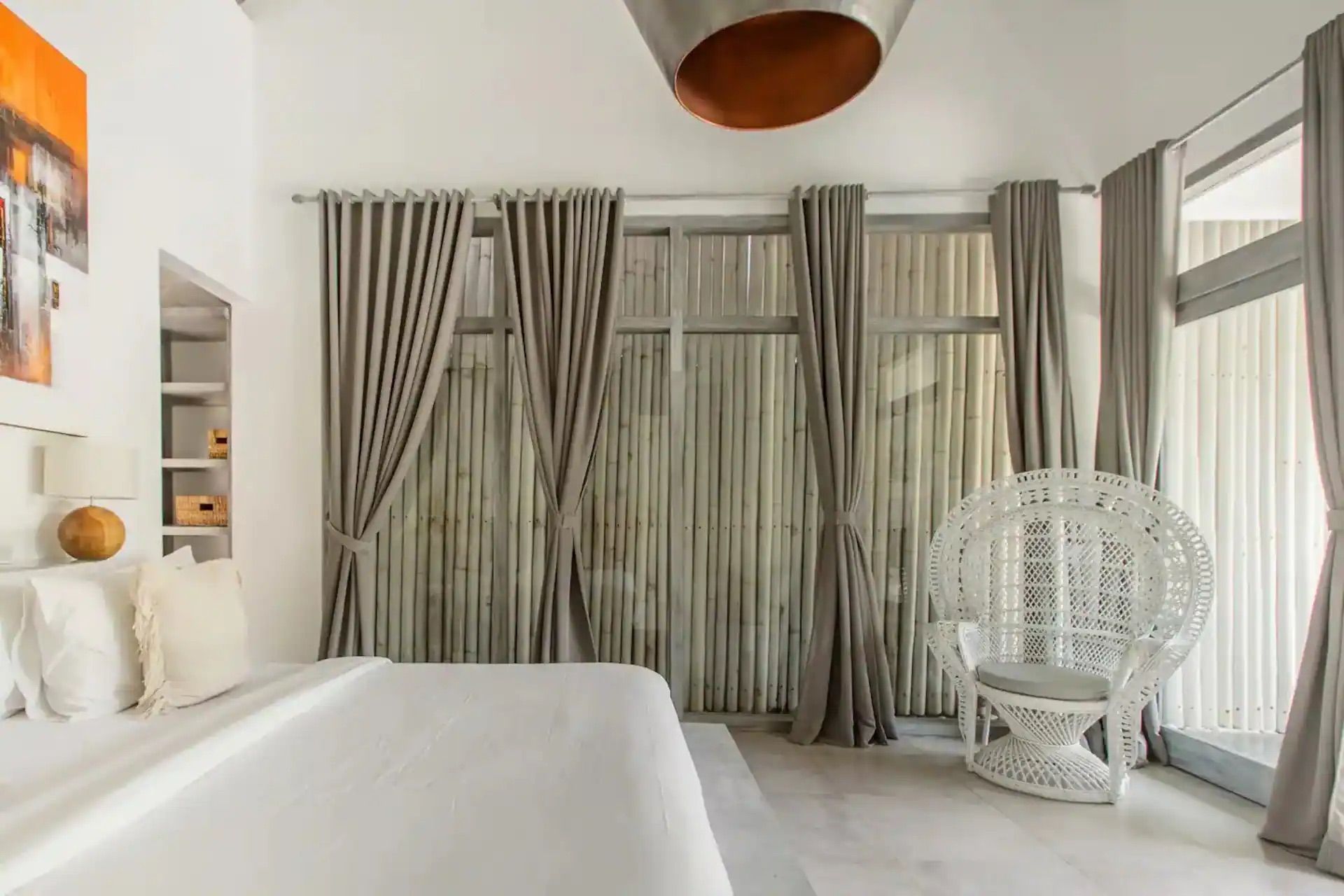 Bedrooms — photo 16