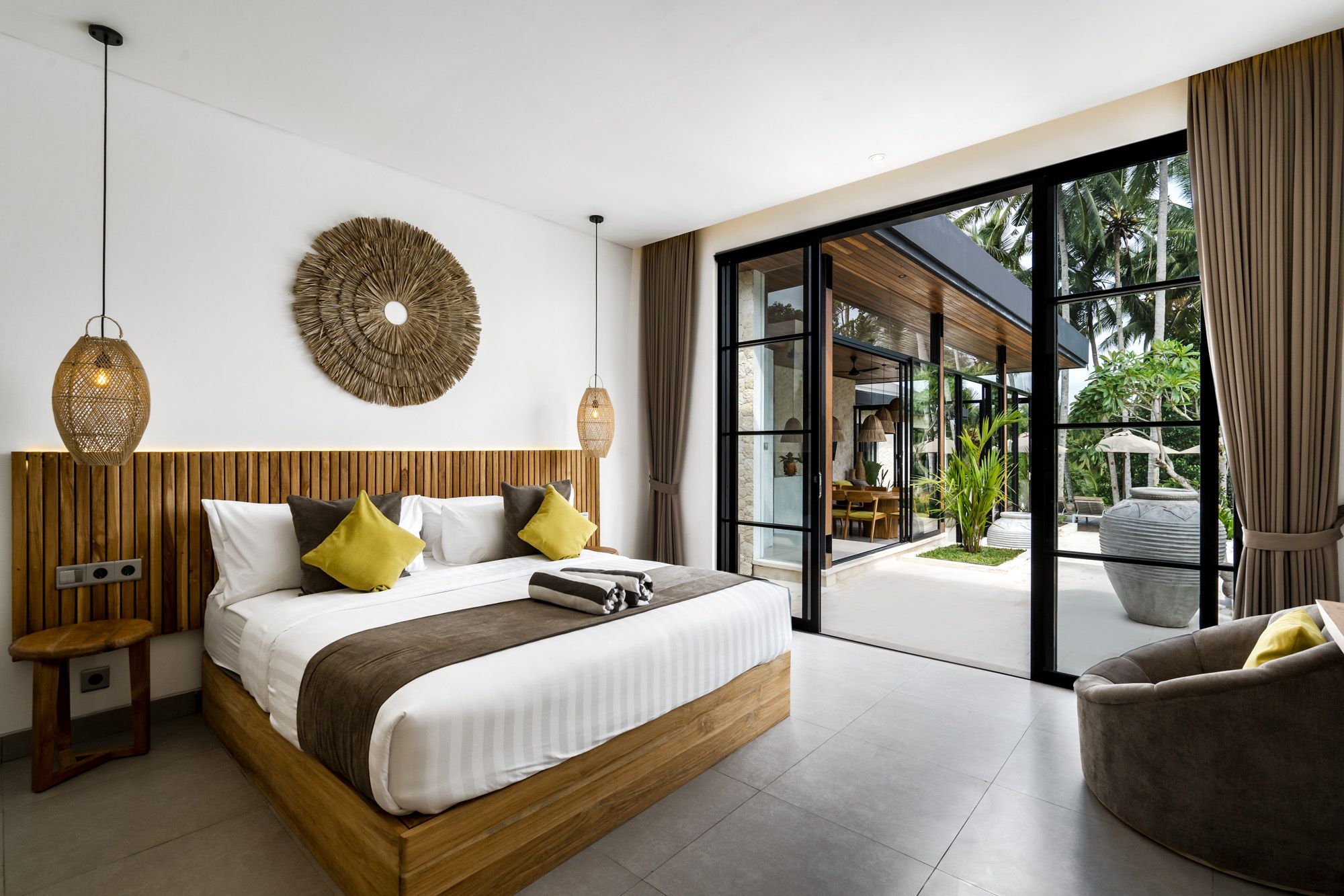 Bedrooms — photo 21