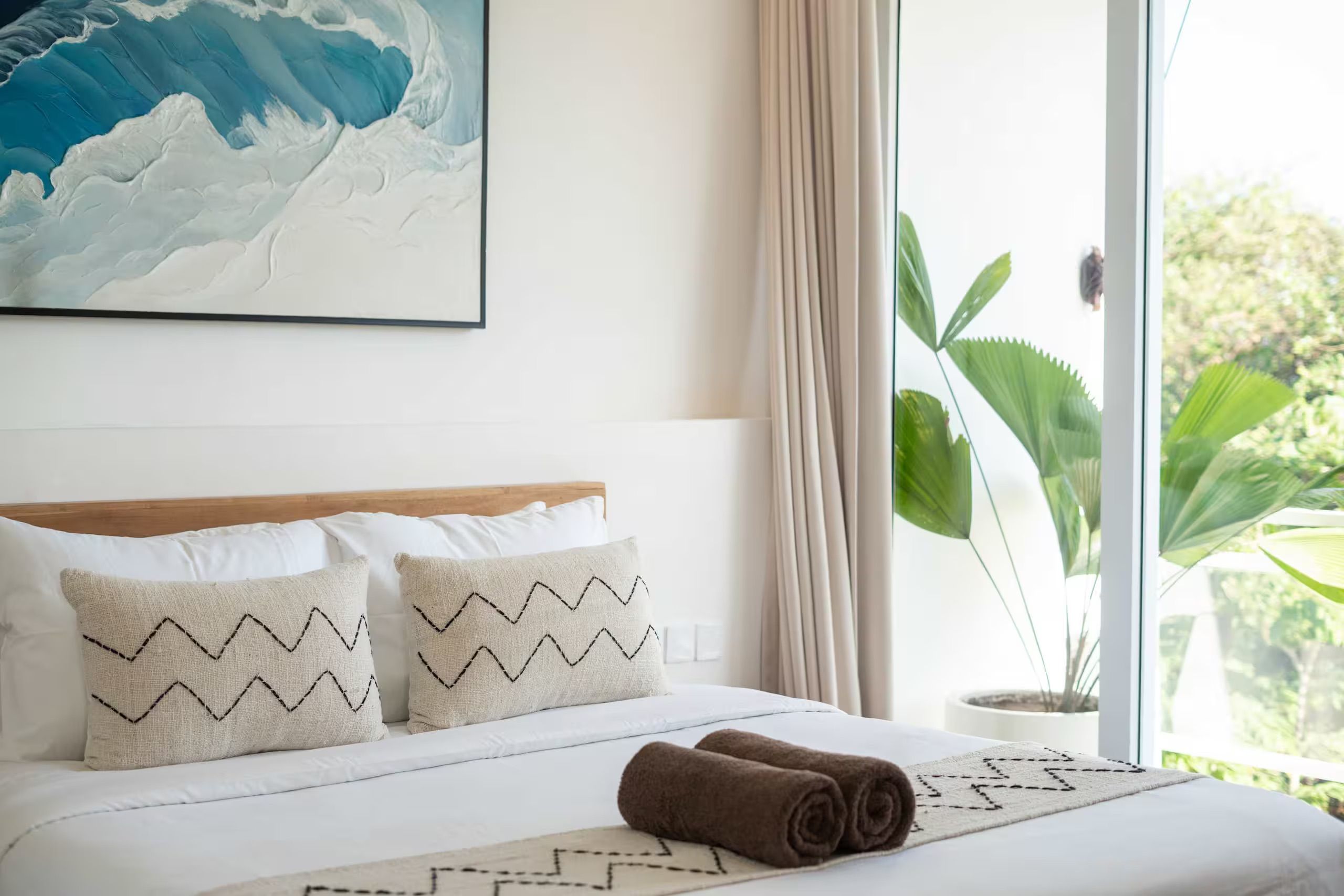 Bedrooms — photo 23