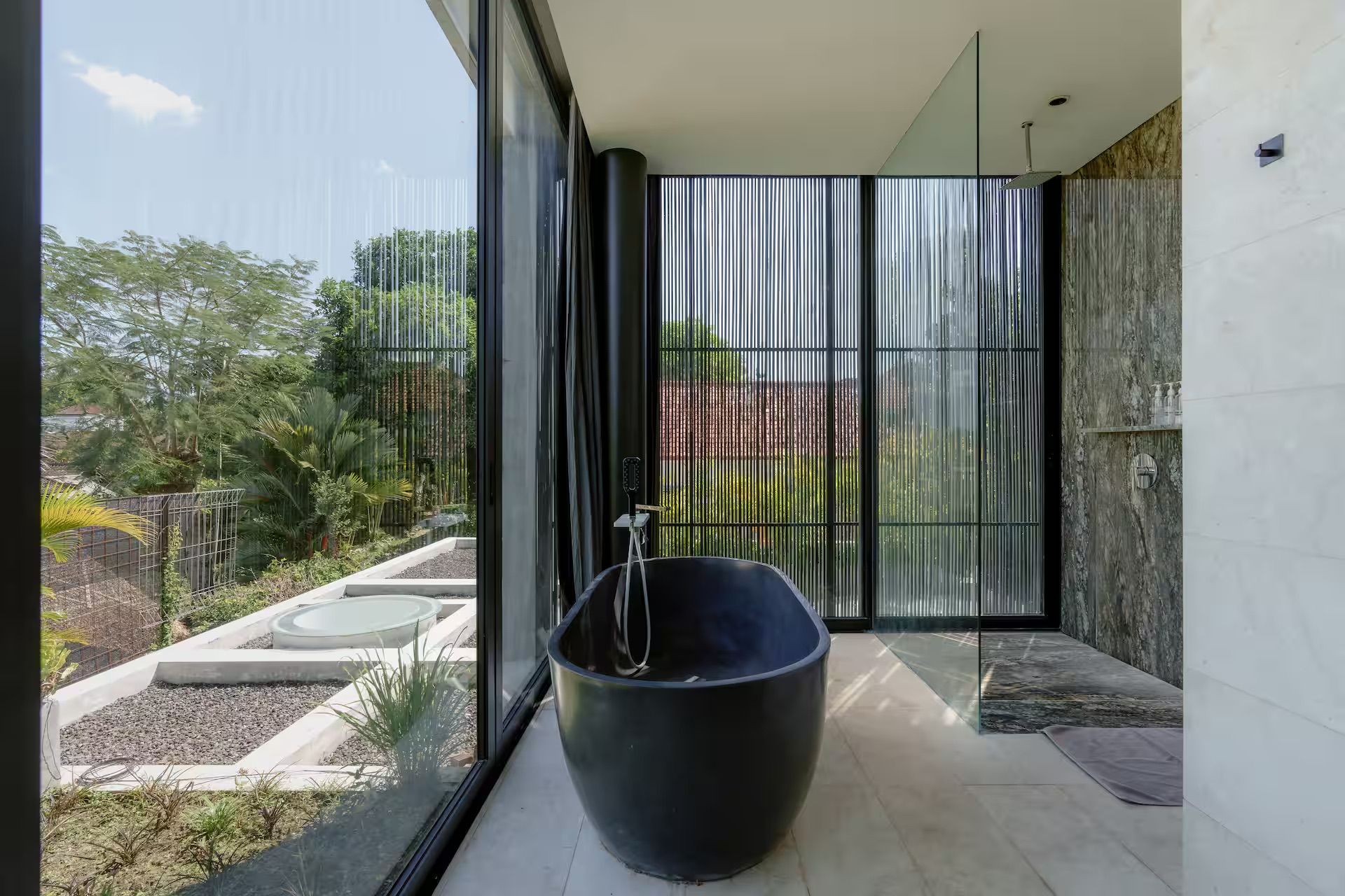 Bathrooms — photo 31