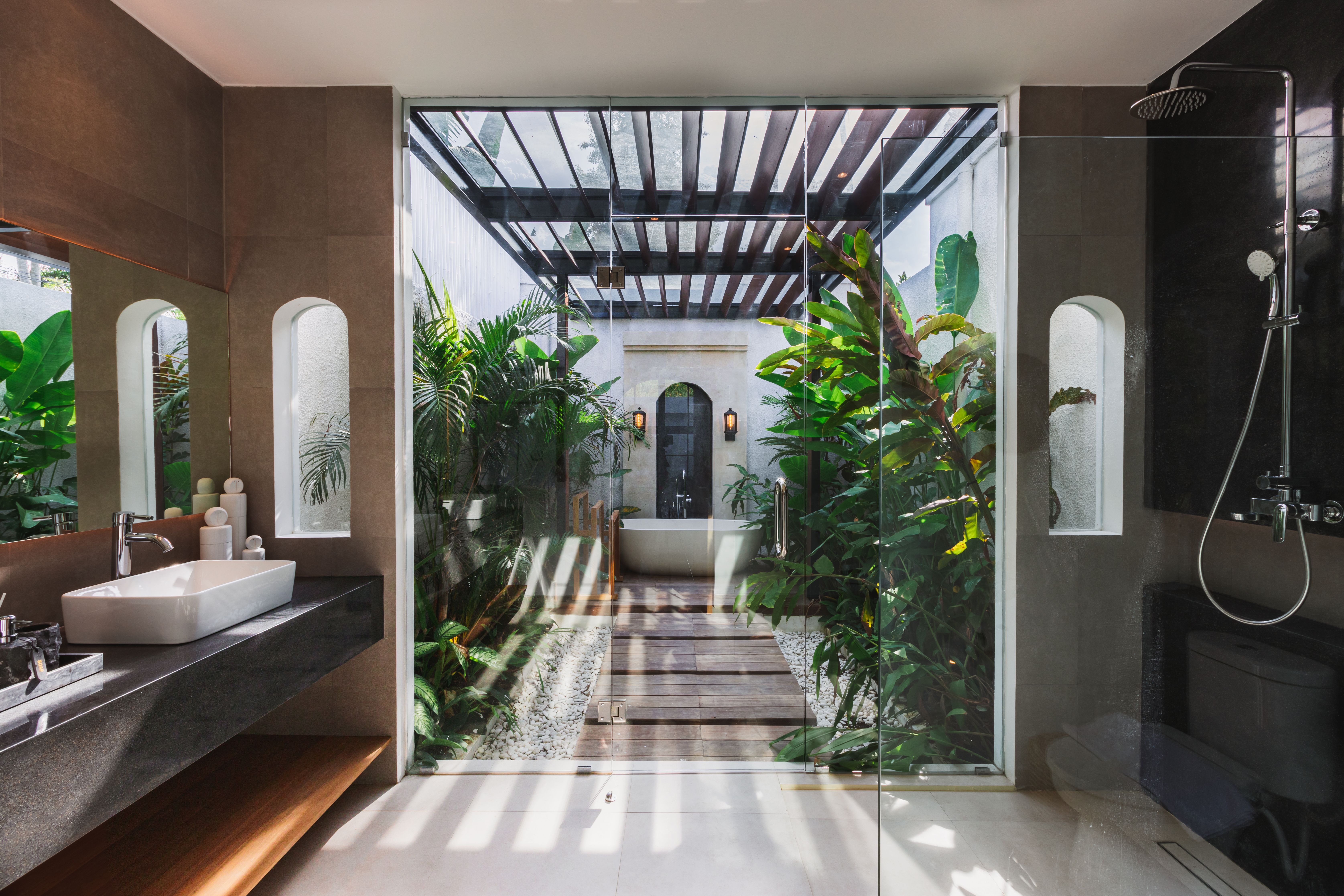 Bathrooms — photo 21