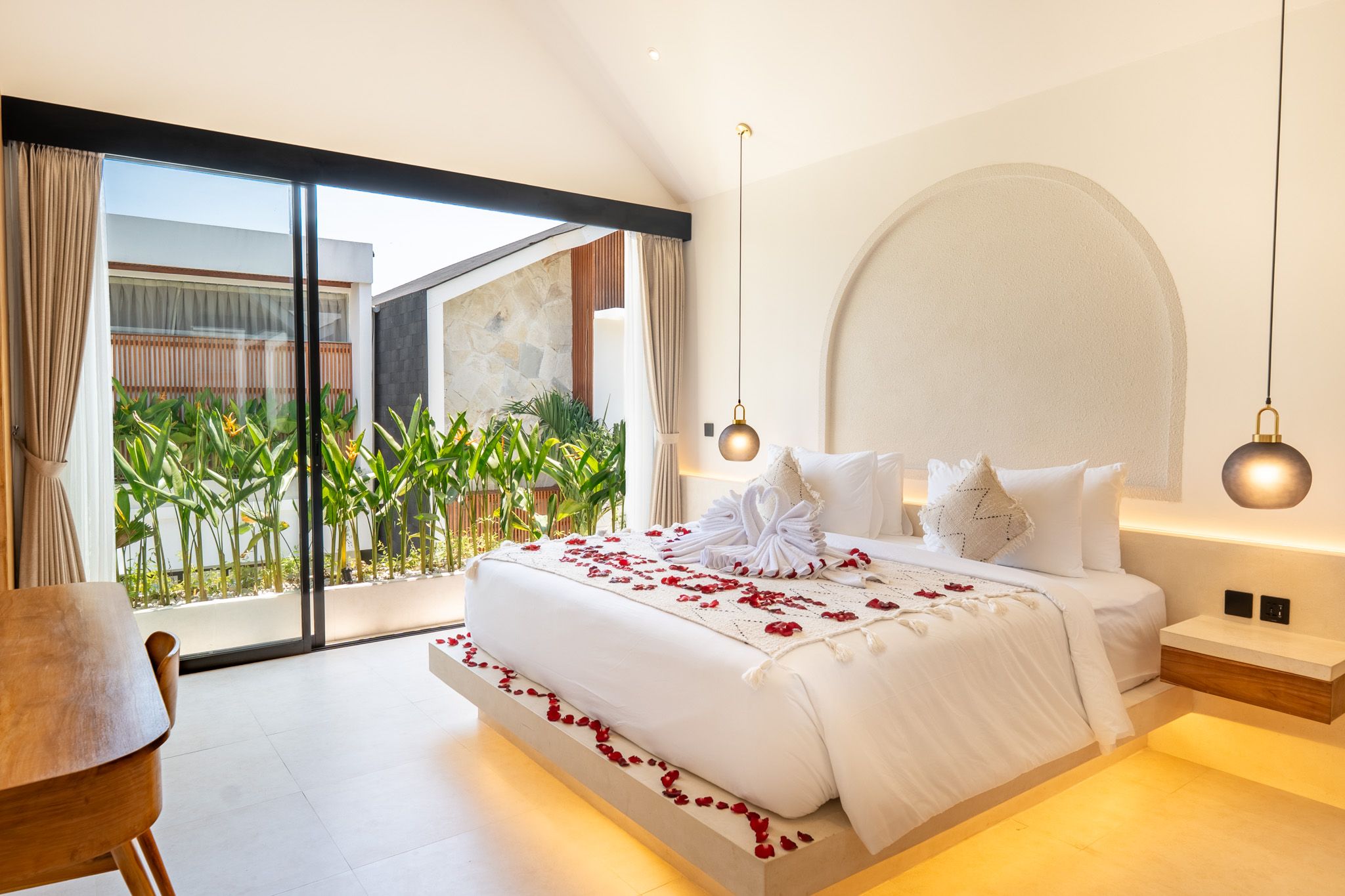 Bedrooms — photo 23