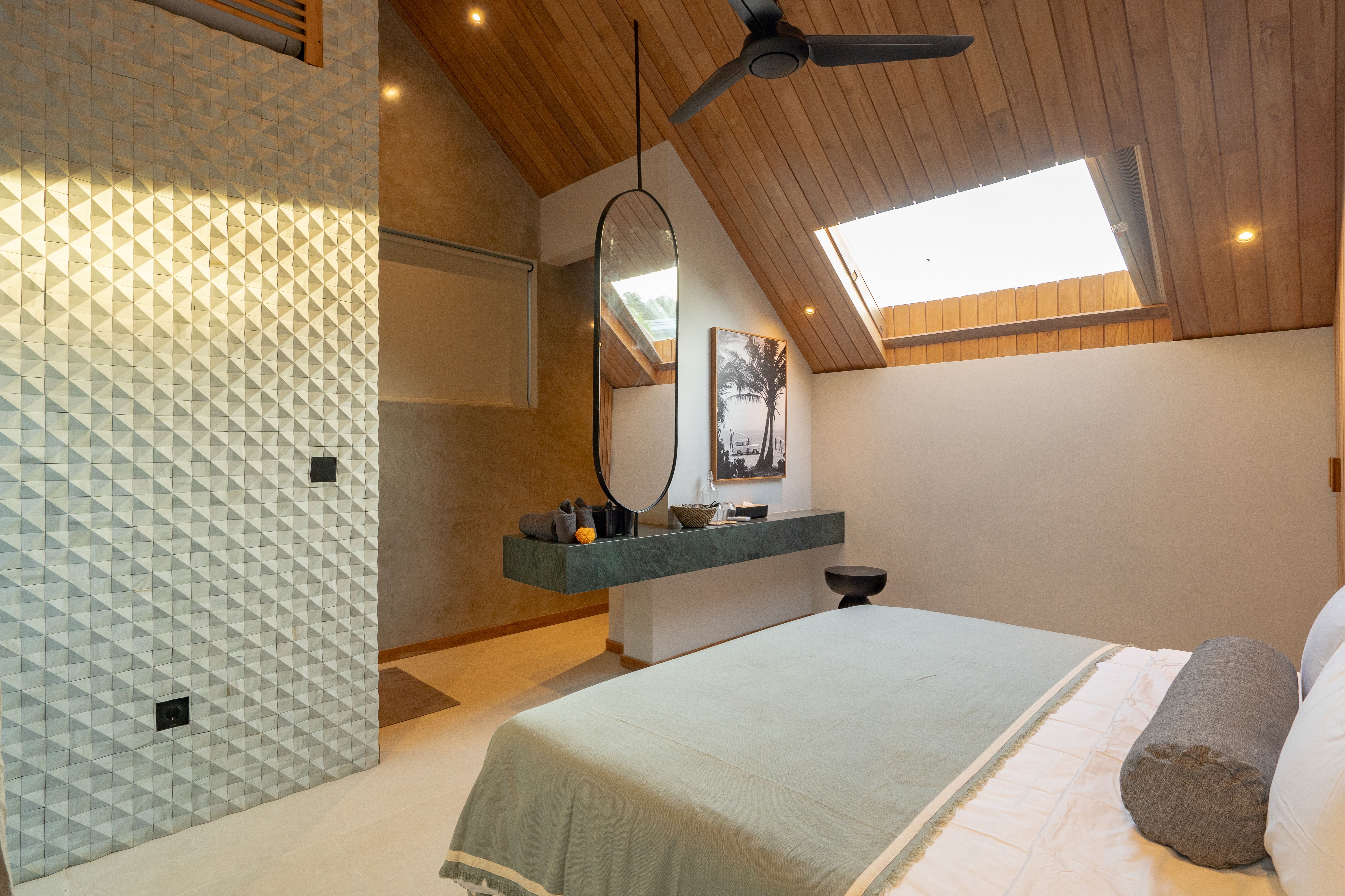Bedrooms — photo 54