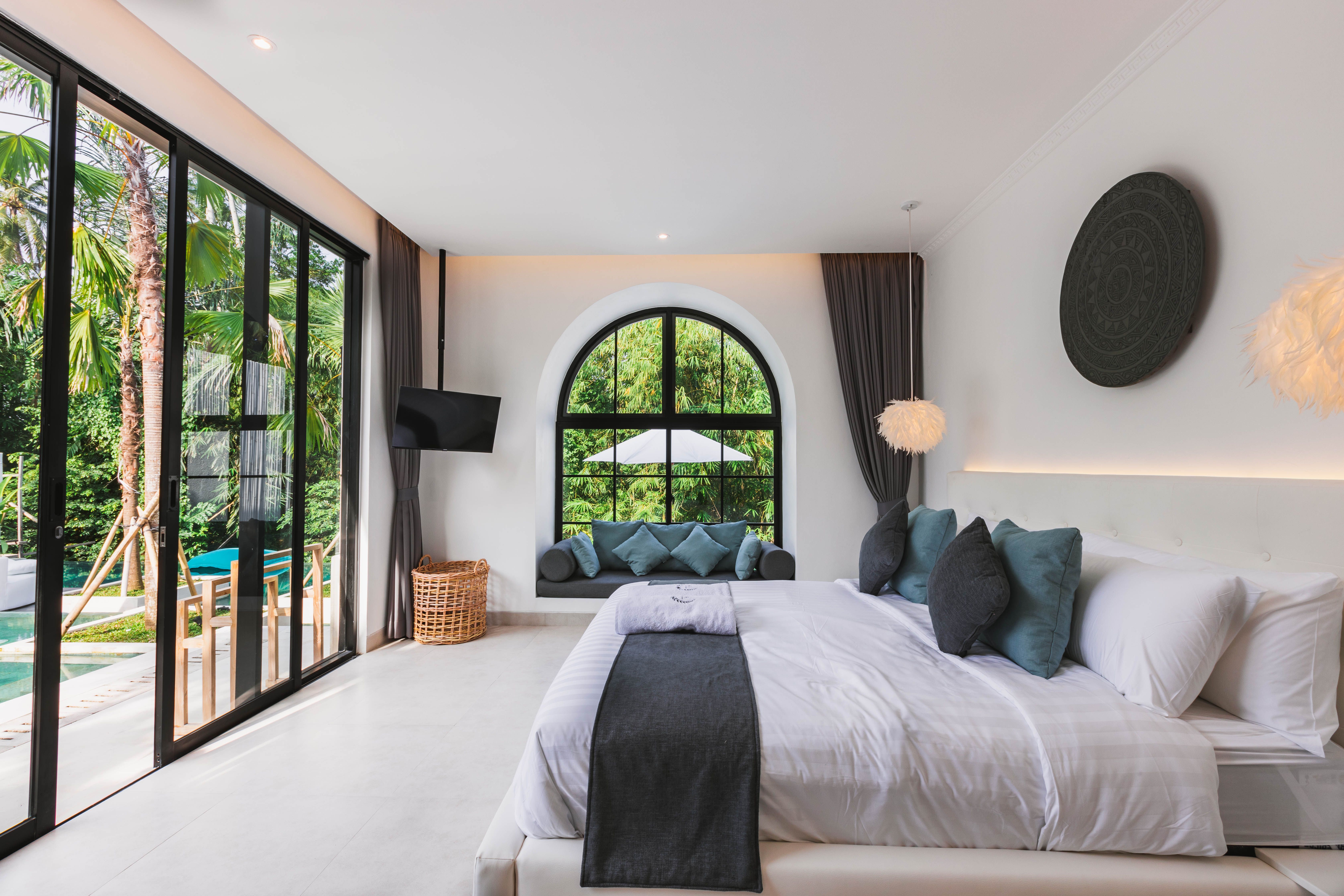 Bedrooms — photo 17