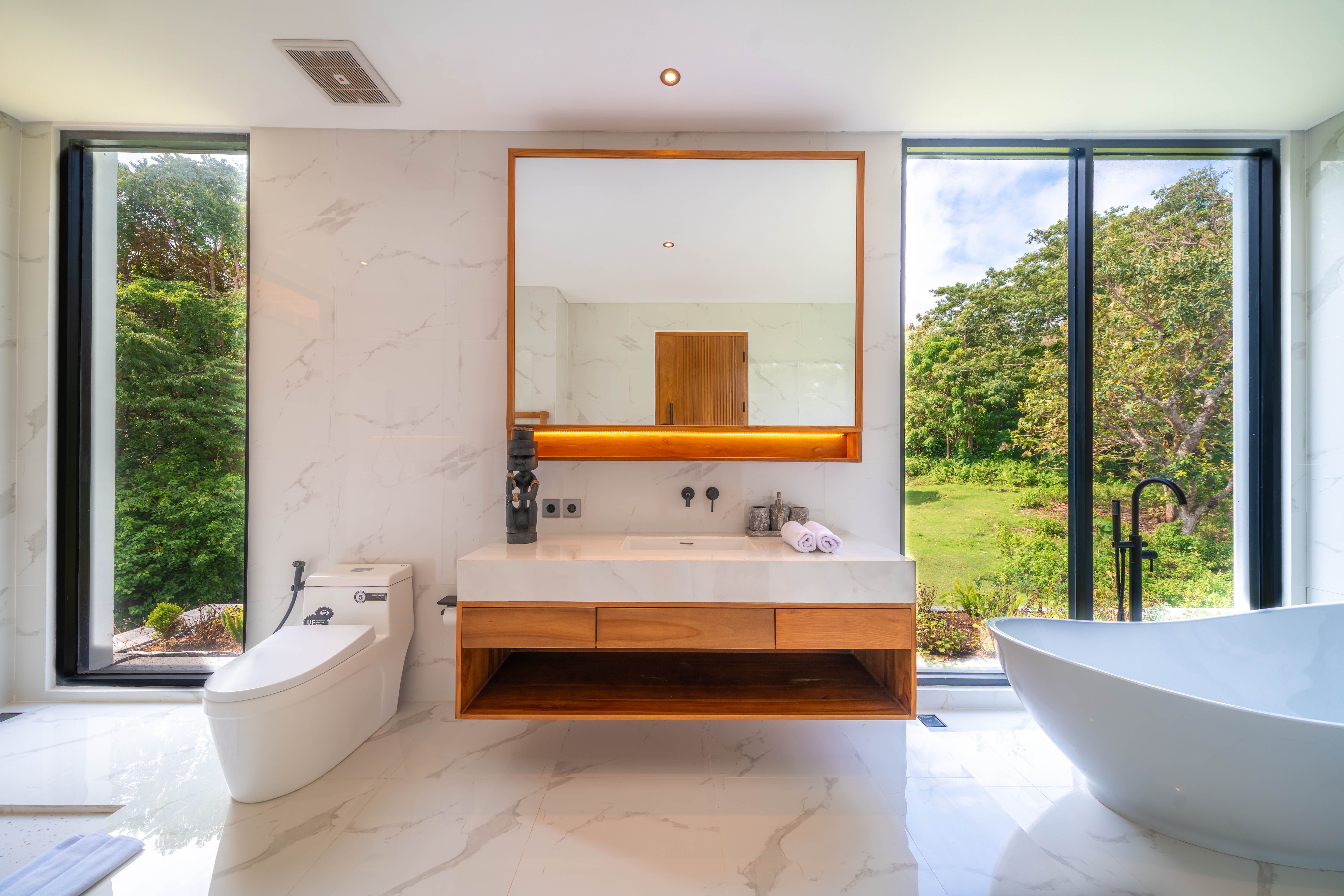 Bathrooms — photo 24