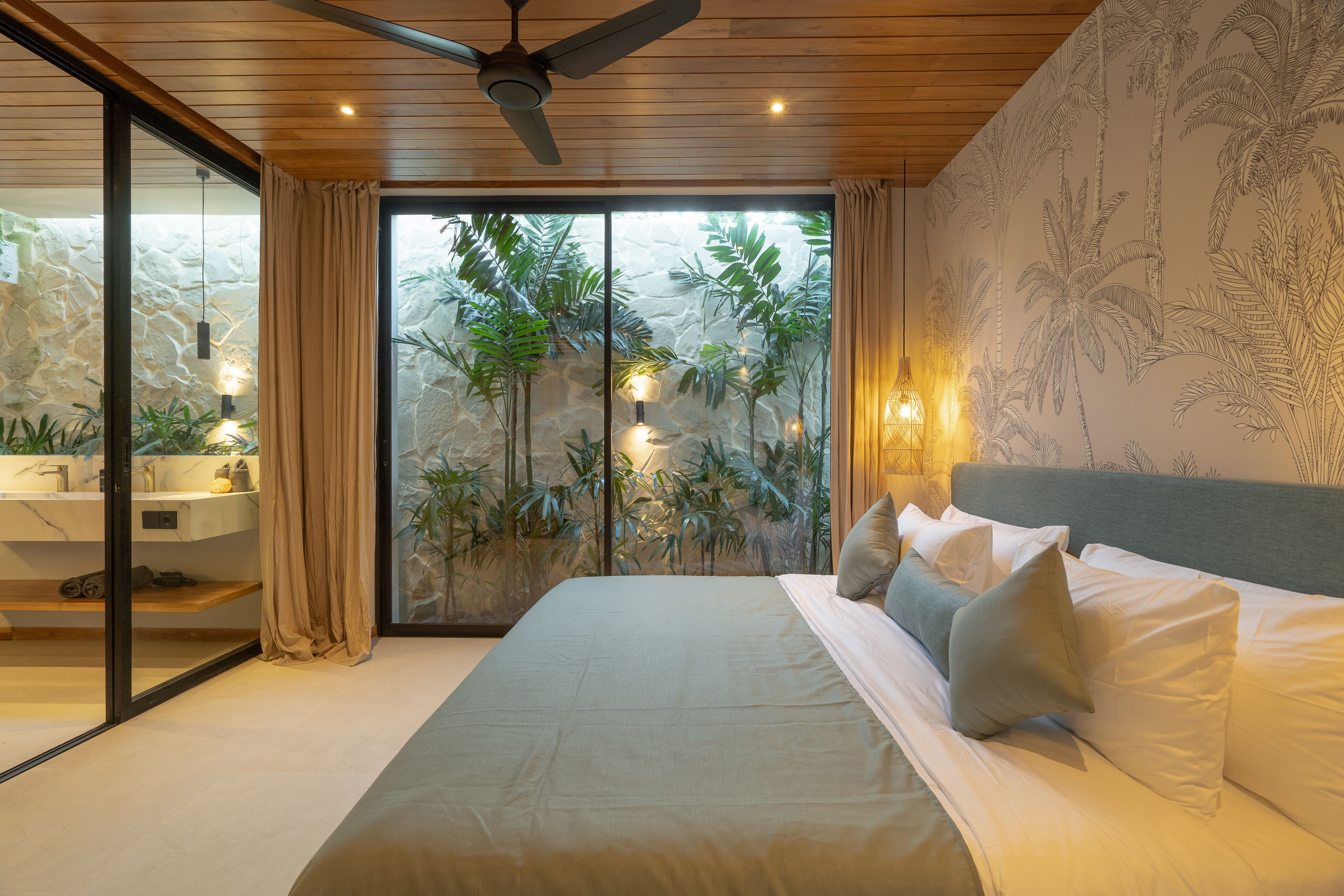 Bedrooms — photo 38