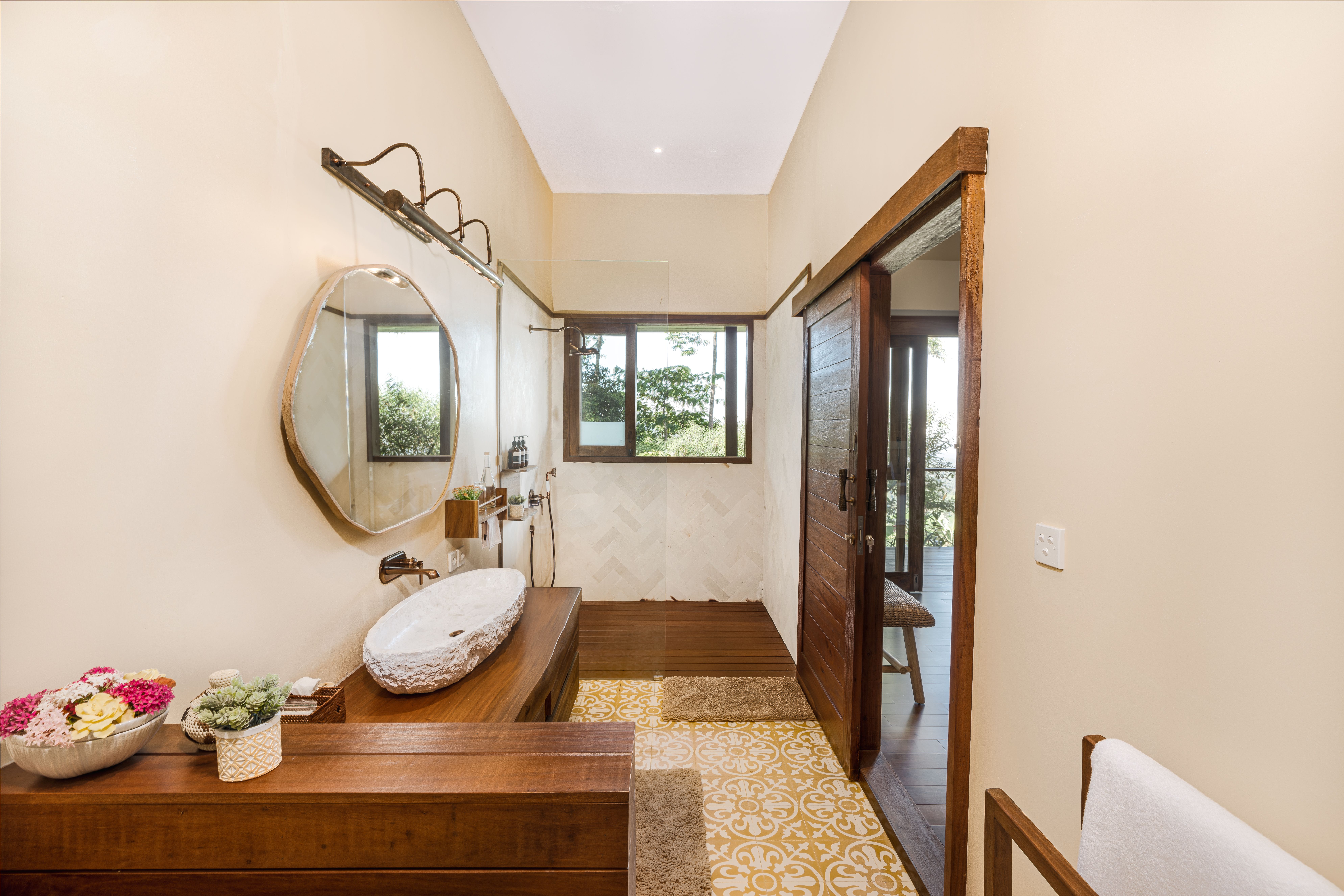 Bathrooms — photo 18