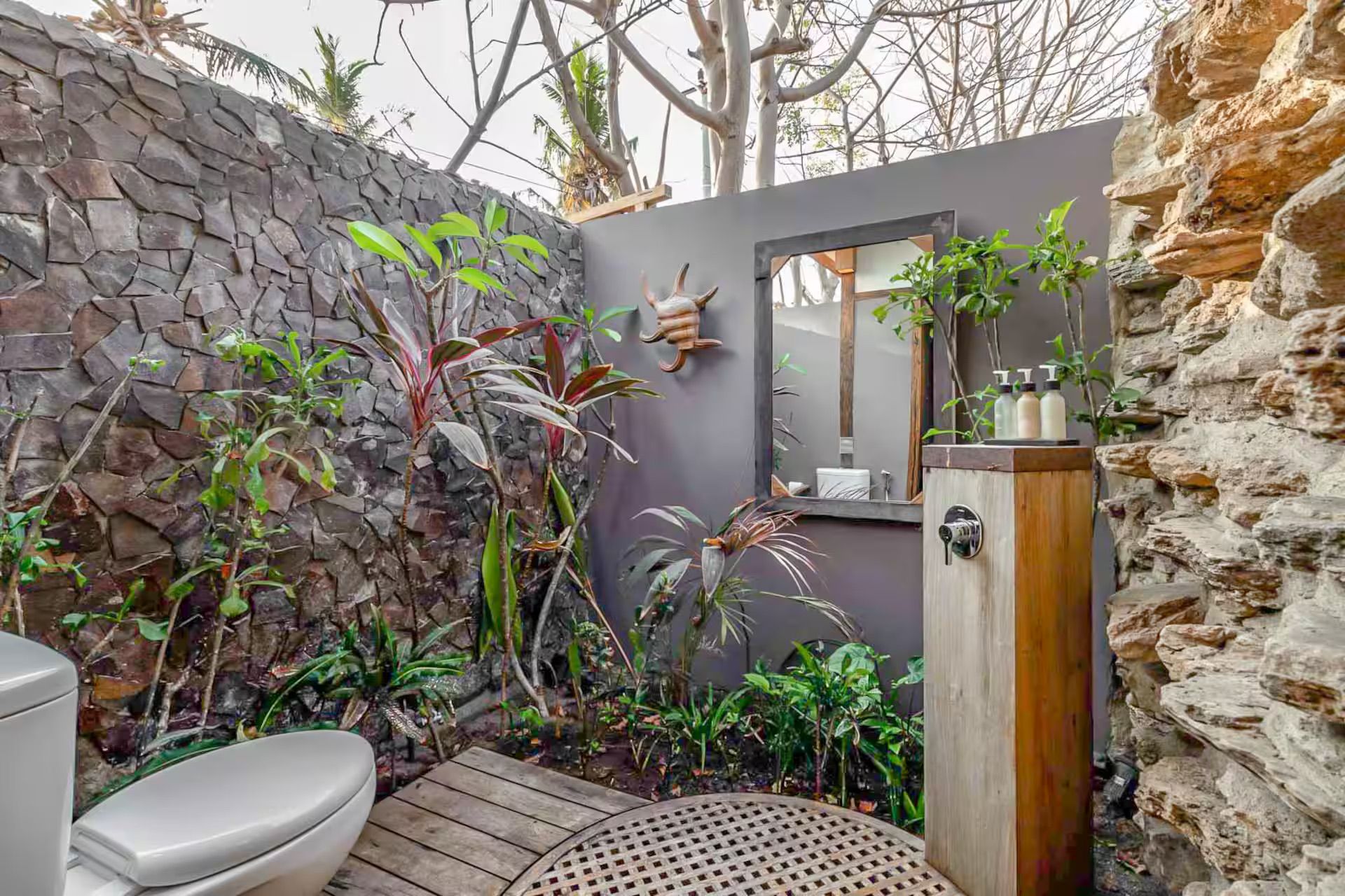 Bathrooms — photo 57